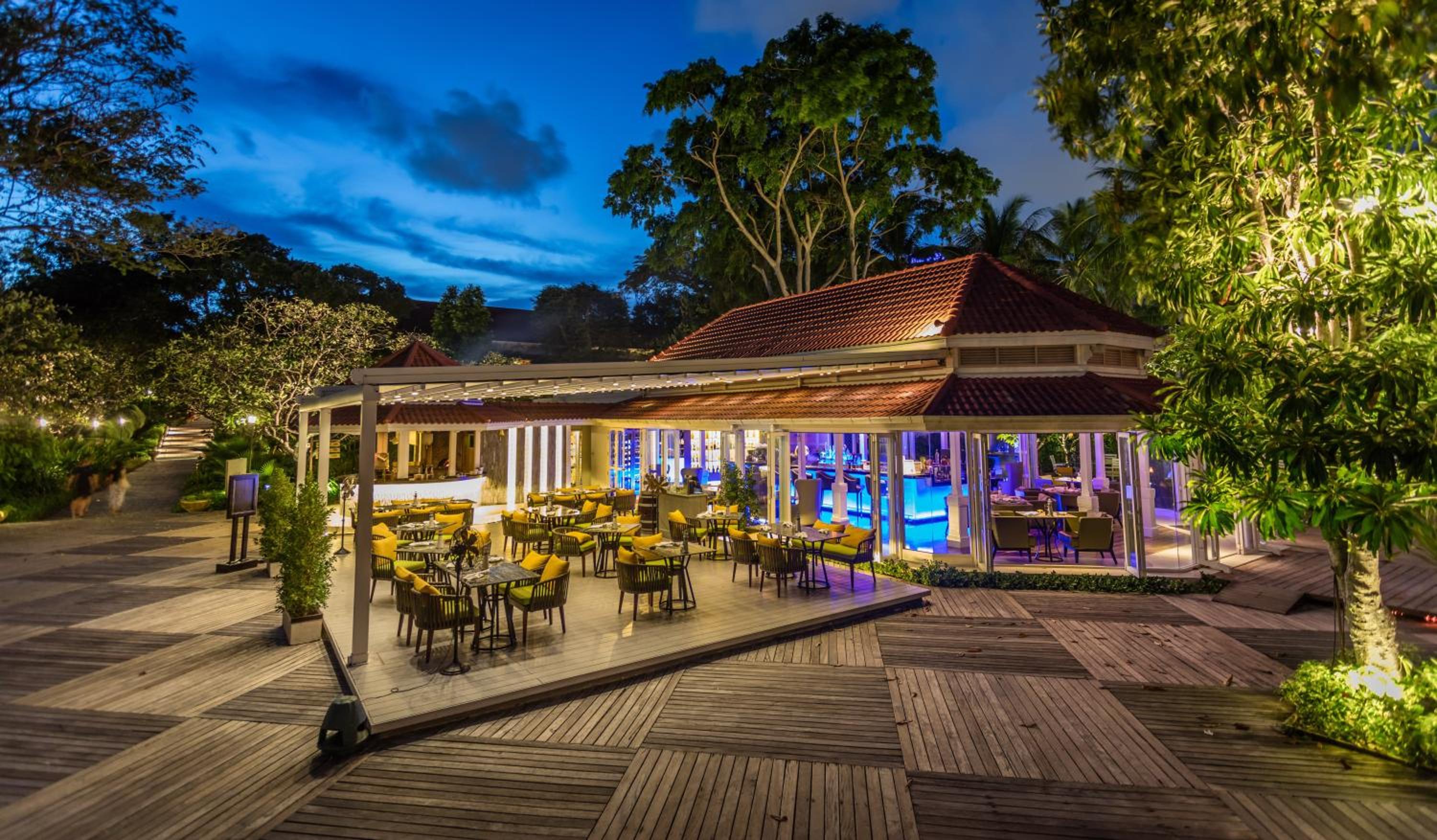 Centara Grand Beach Resort Hua Hin