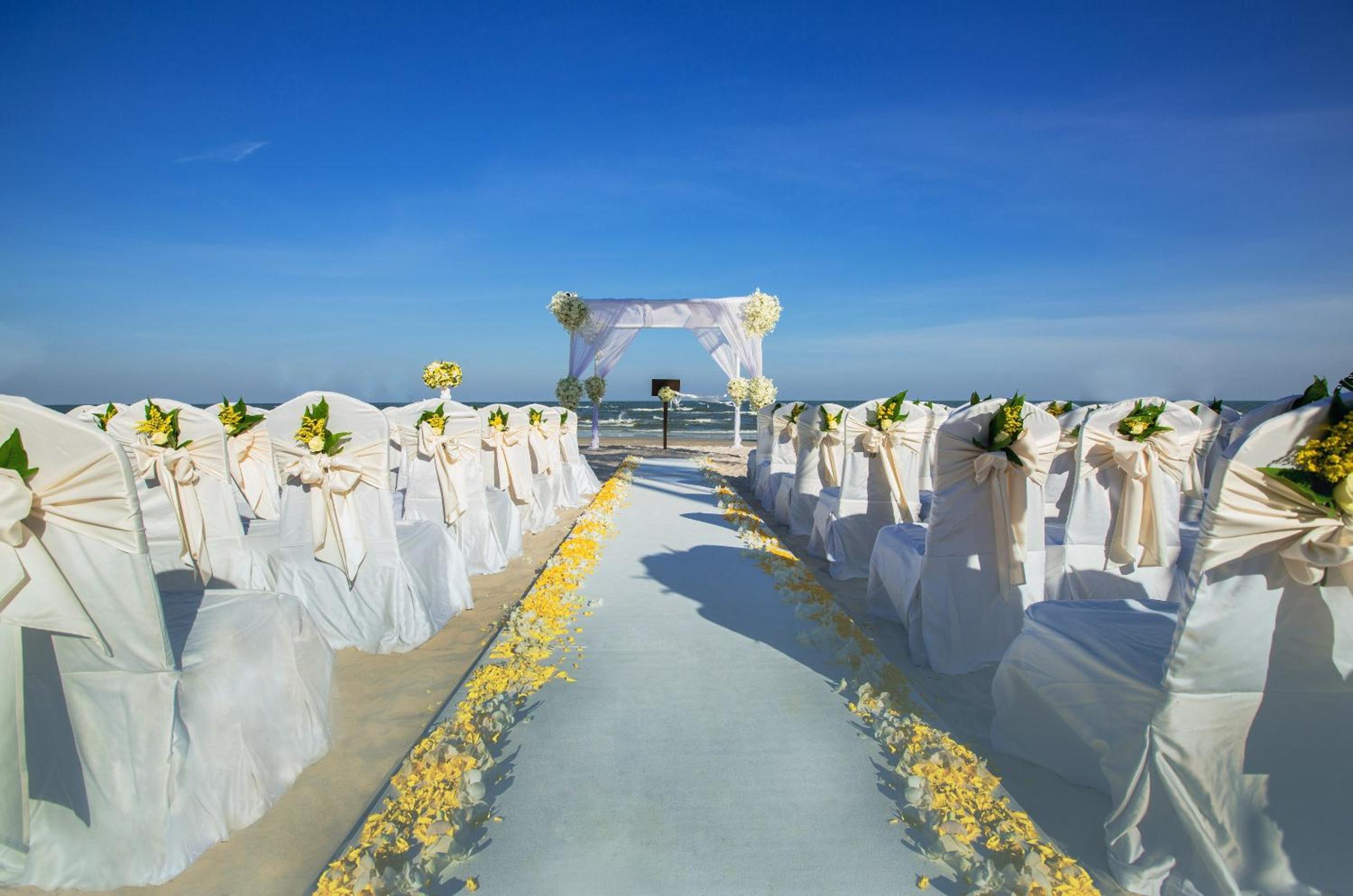 Centara Grand Beach Resort Hua Hin