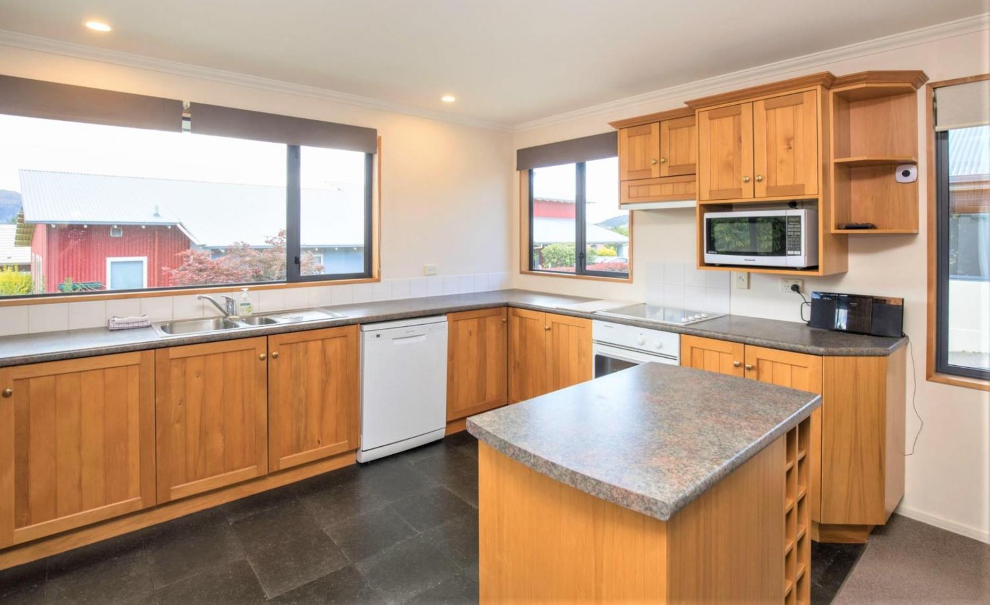 Mountain Views from Meadowstone view 3