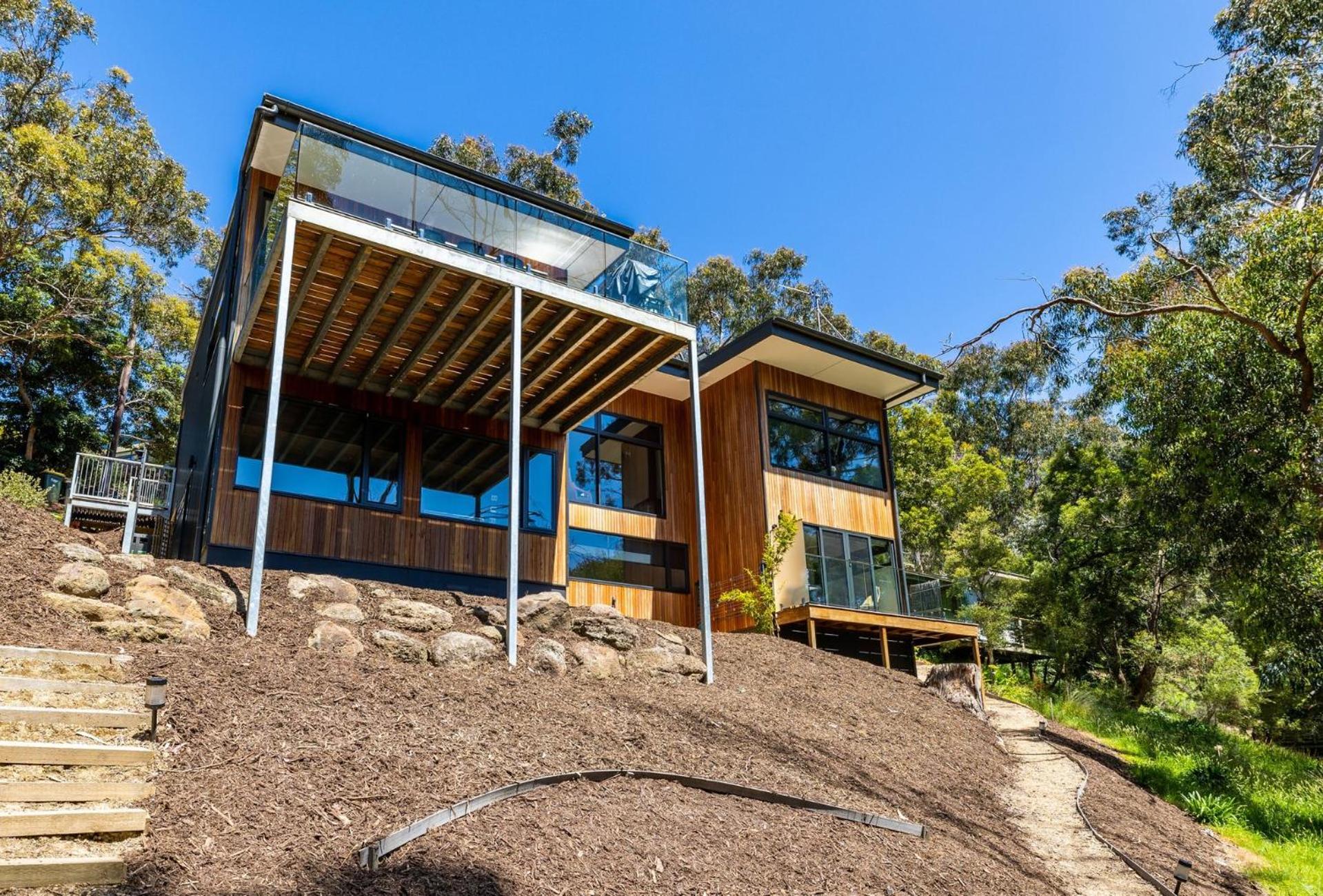 Lorne Hiatus