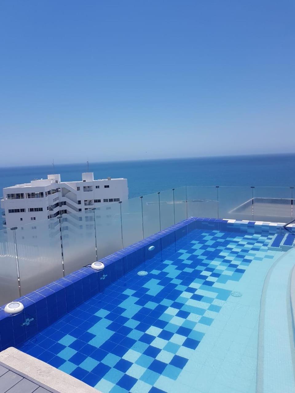 Apartamento con vista directa al mar en Reserva del Mar - Balcón, playa privada y piscinas tipo resort