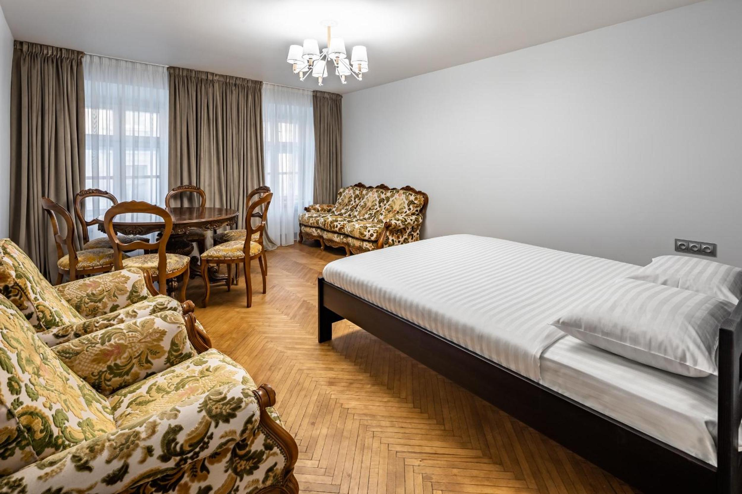Romari apartment Вірменська view 3