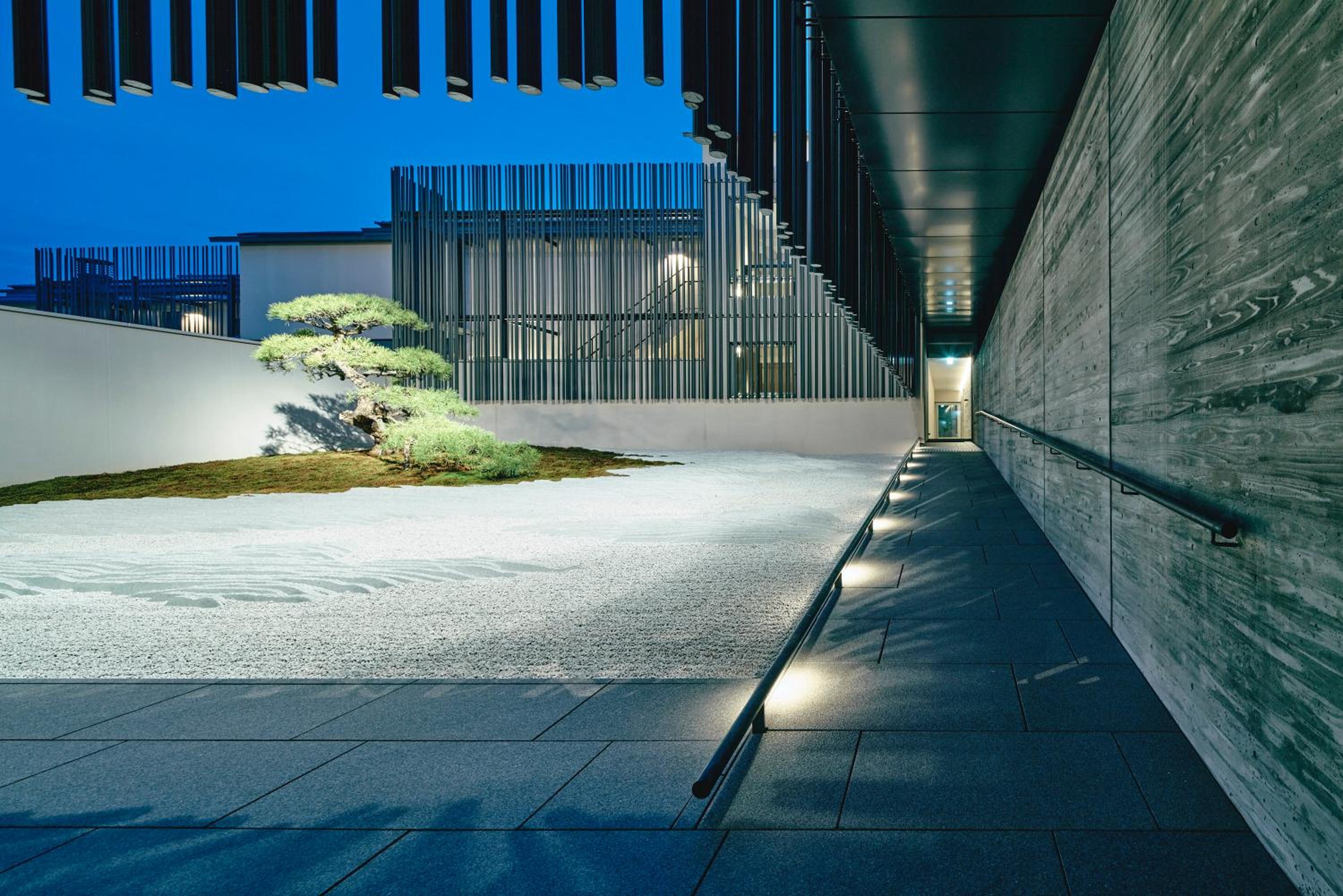 MUNI KYOTO 16