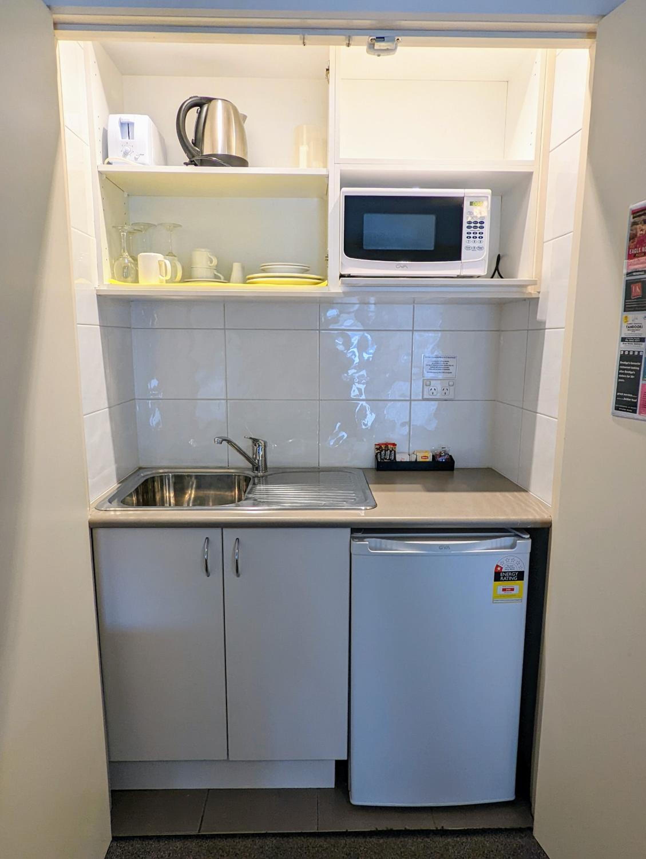 Photo 18