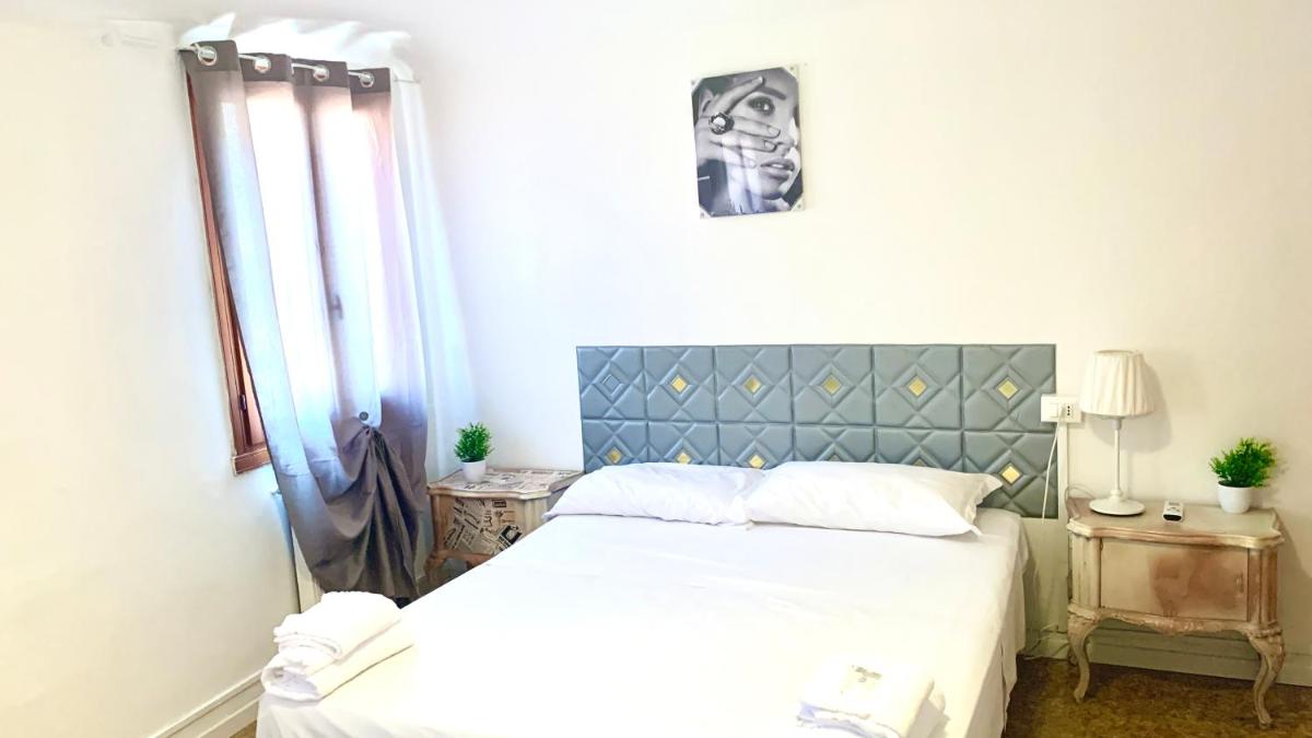 Venice B&B /Room with private bathroom