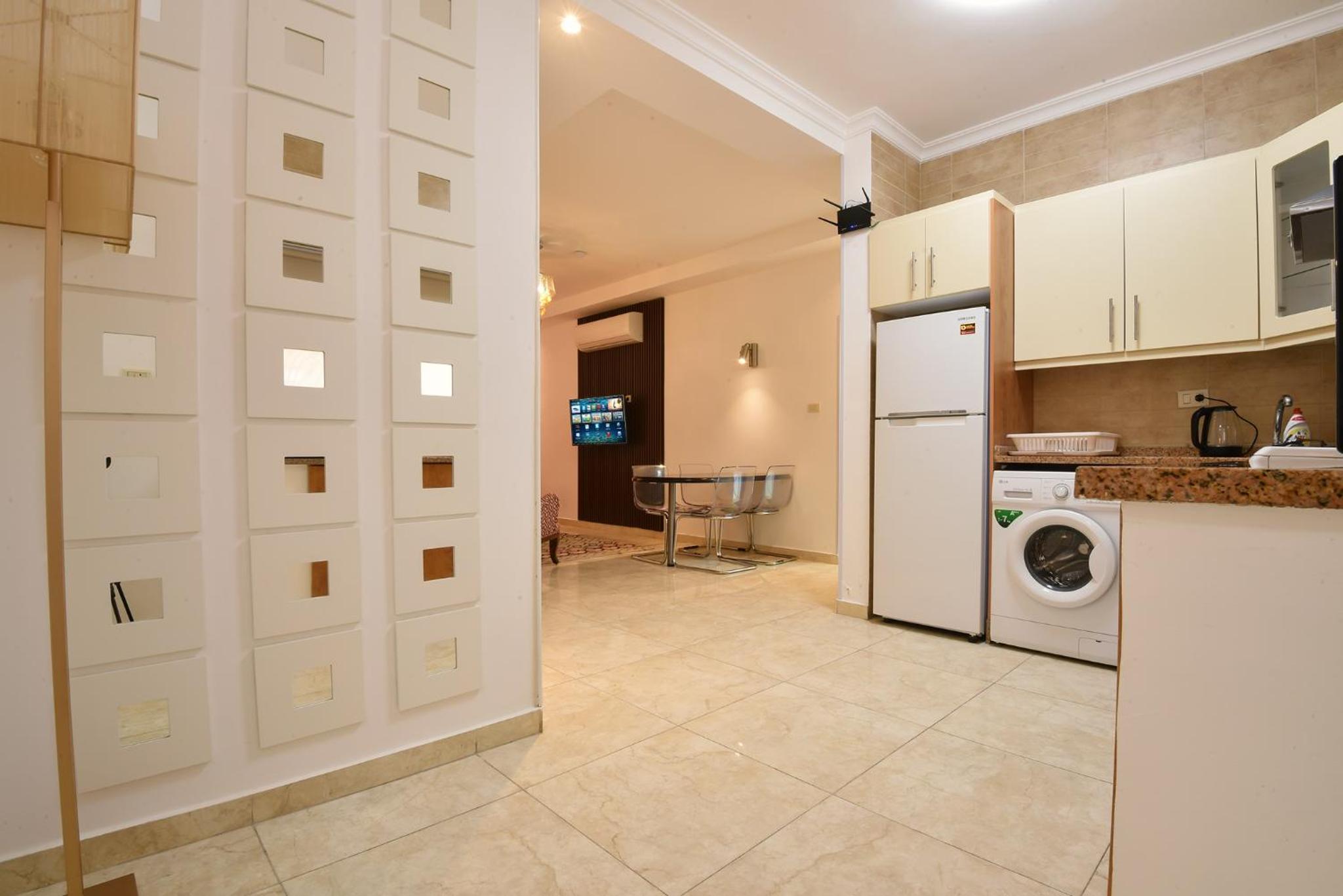 Janty Apartments
