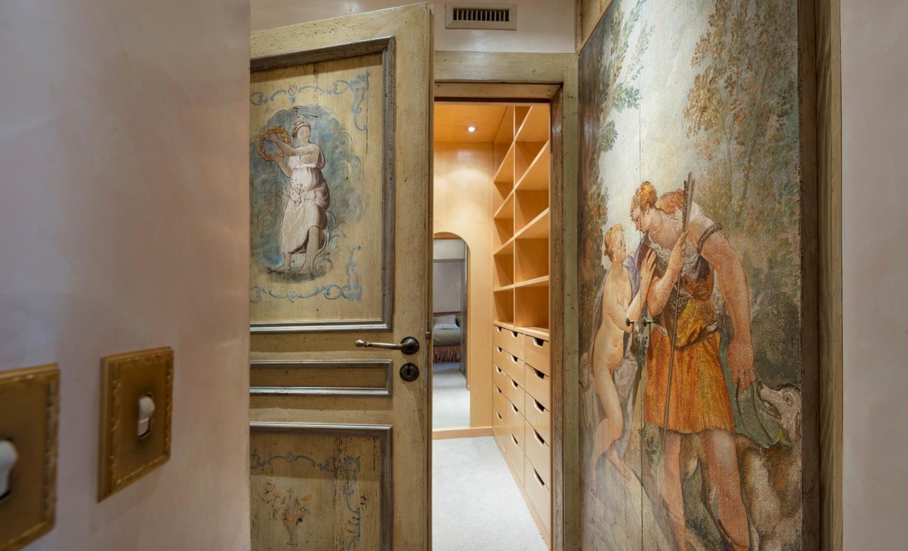Annecy Historical Center - 165 square meter - 3 bedrooms & 3 bathrooms