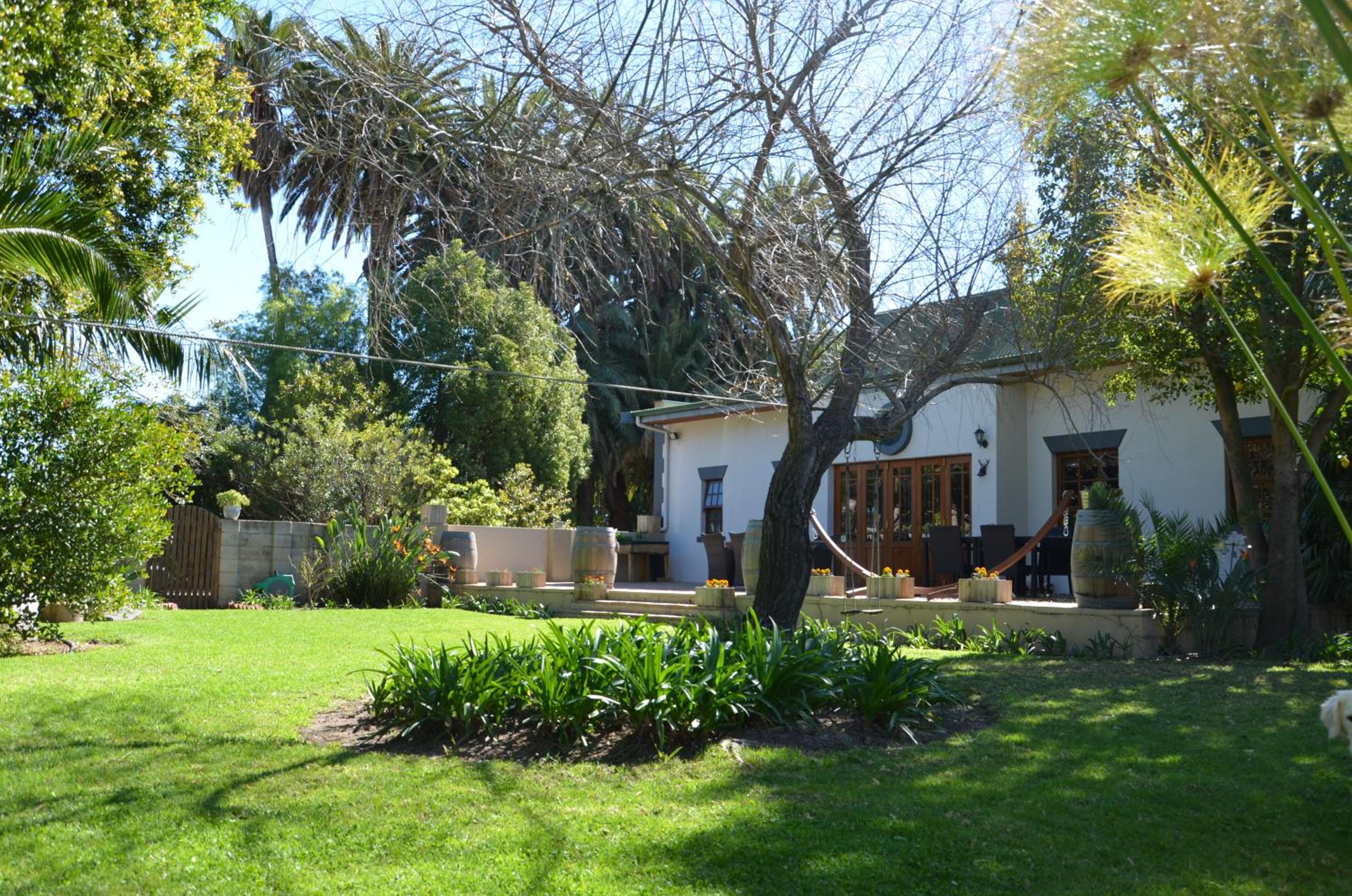 B&B Sauvignon Country Lodge view 4