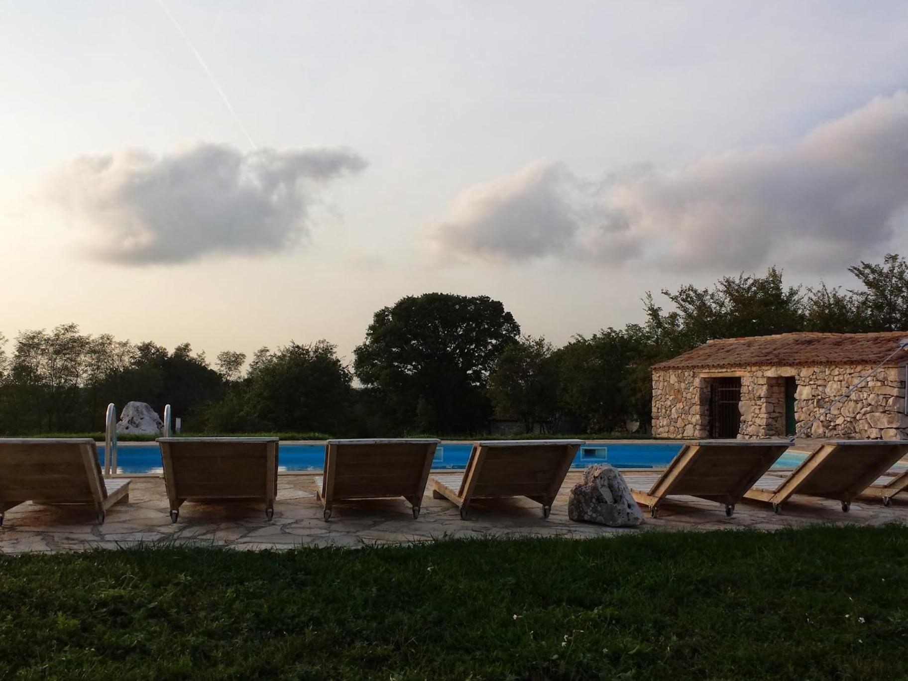 Photo 44