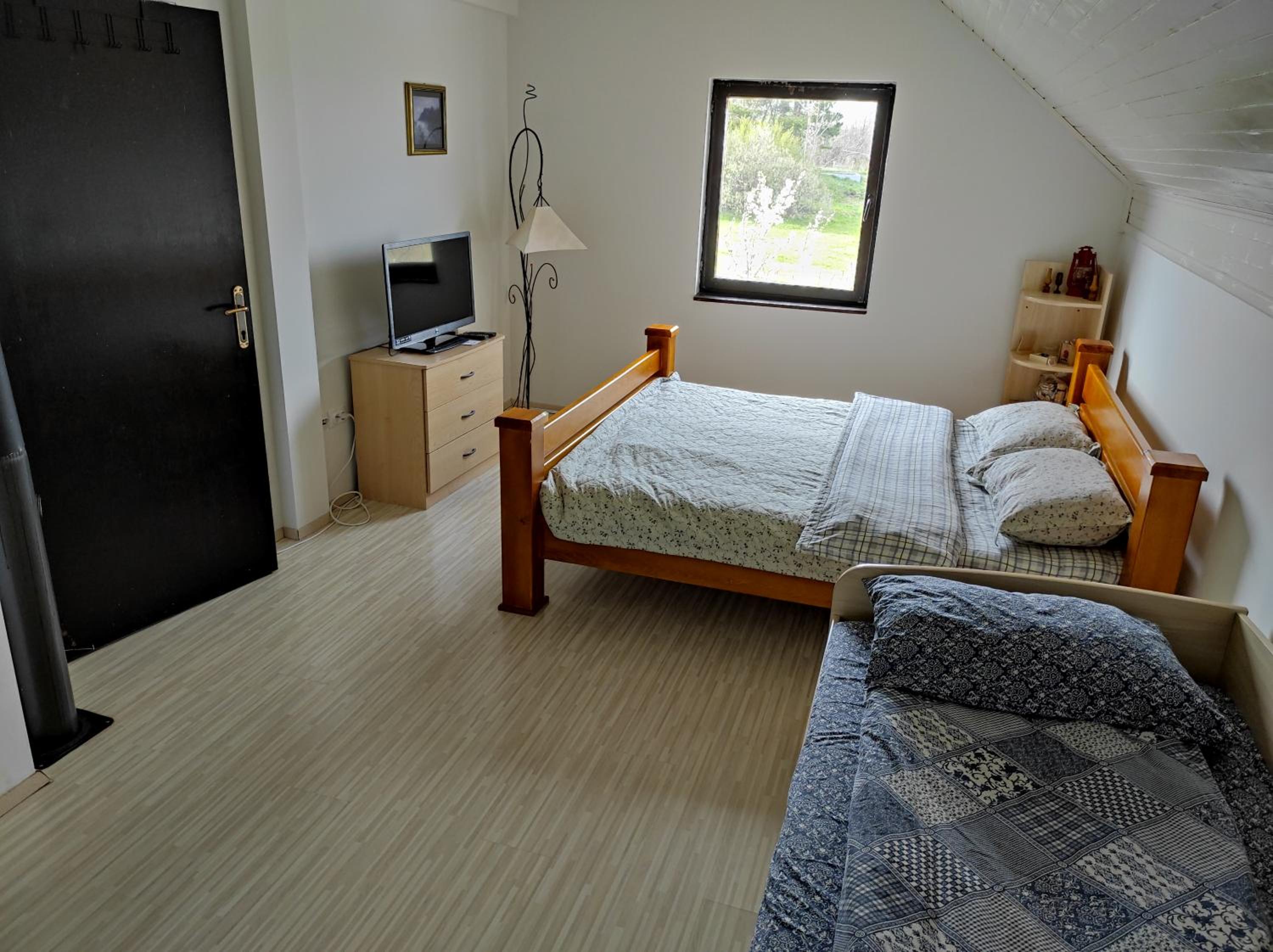 Photo 32