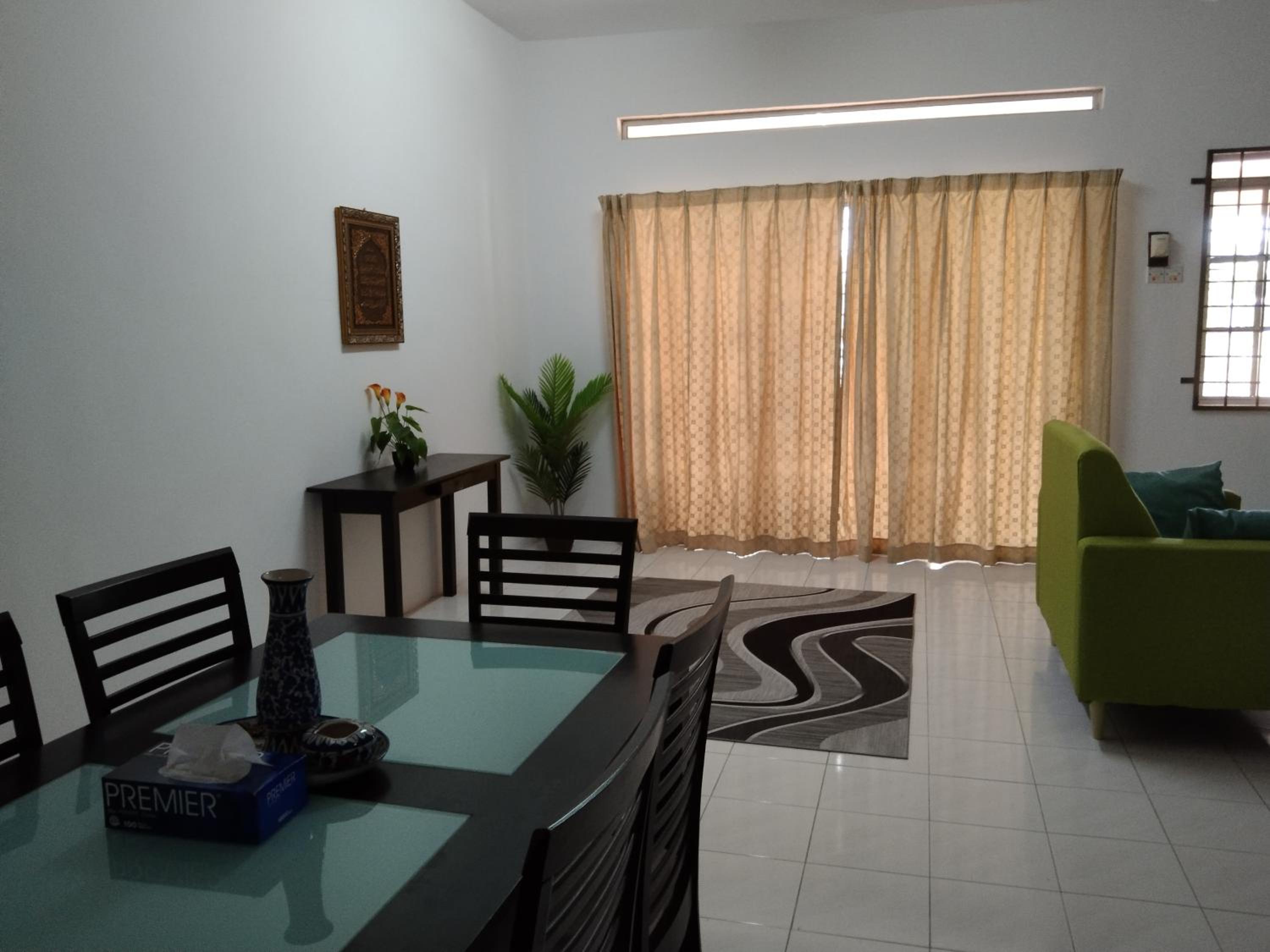 Afamily Homestay photo 5