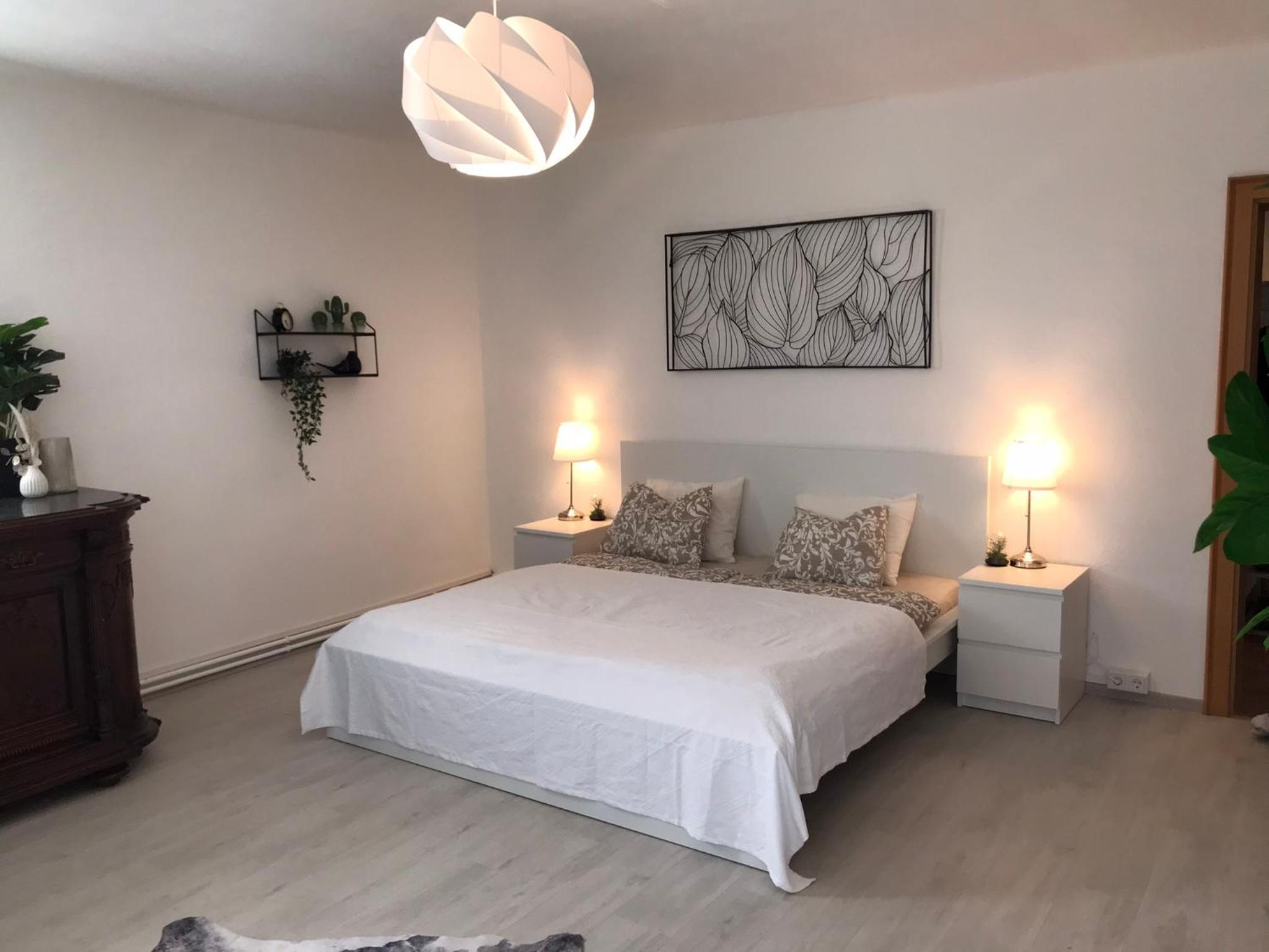 Jutta Deluxe Farmhouse view 3