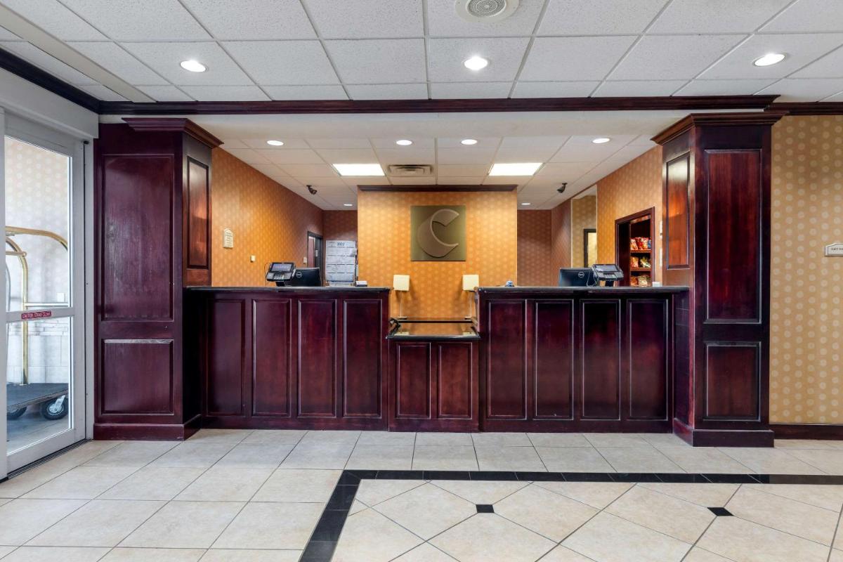 hotel reception