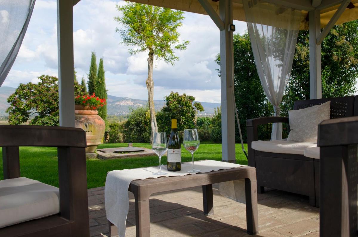 12 bedrooms mansion with city view private pool and enclosed garden at Cortona