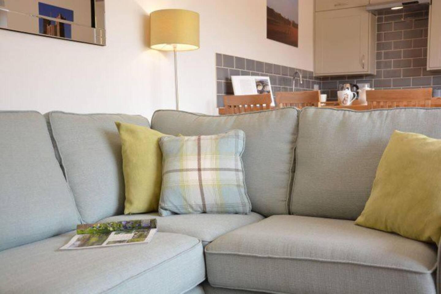 The Knox - Beautiful Two Bed Cottage Near Orford view 3