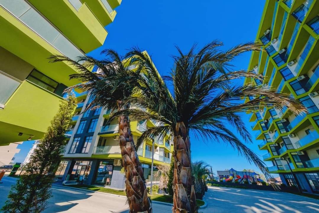 Hotel Desiree Beach Apartment - Image 1