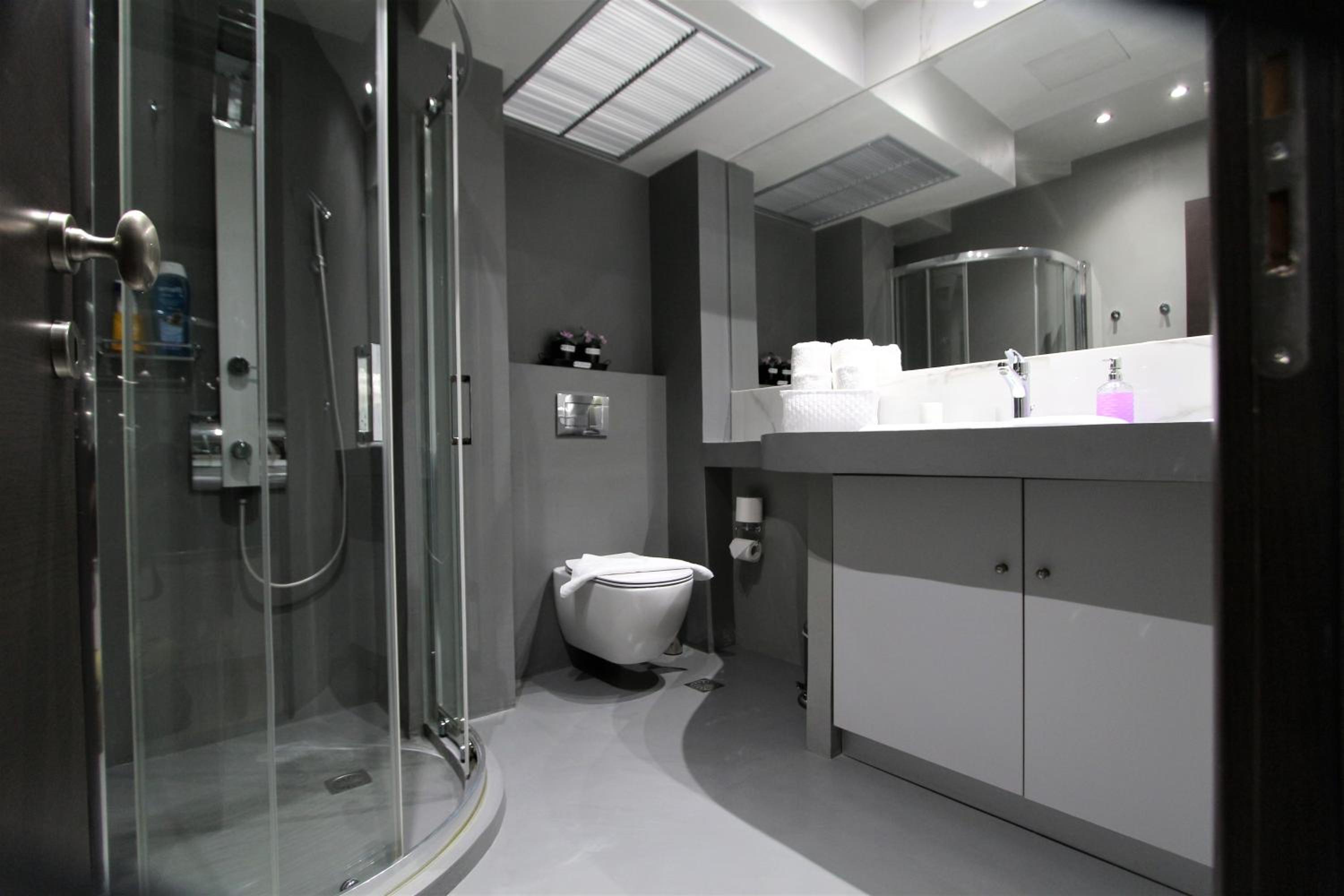 Aiolos Apartments Suites Ermou 64 Monastiraki Plaka 2nd Floor