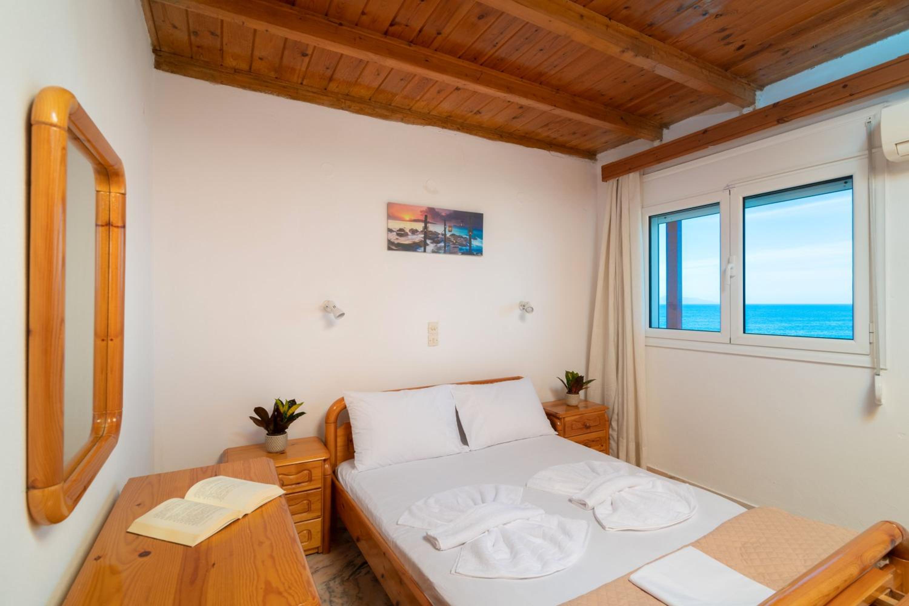 Agnadi Sea View Apartments, by ZanteWize