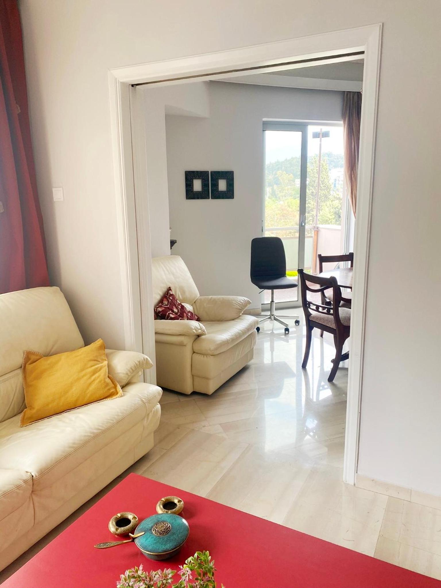 A Stroll to the Acropolis - By Athenian Homes