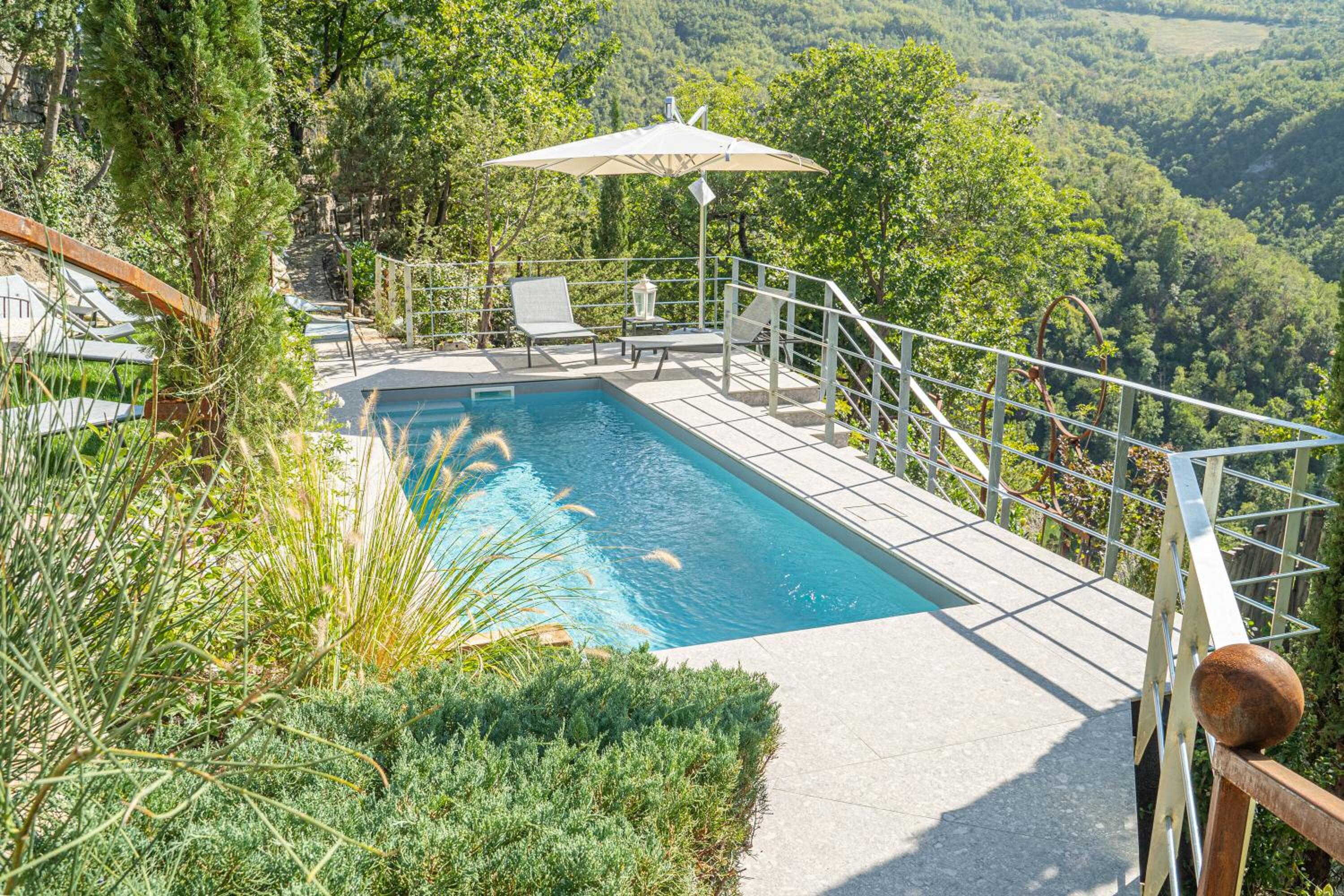 Villa la Rocca by Mmega