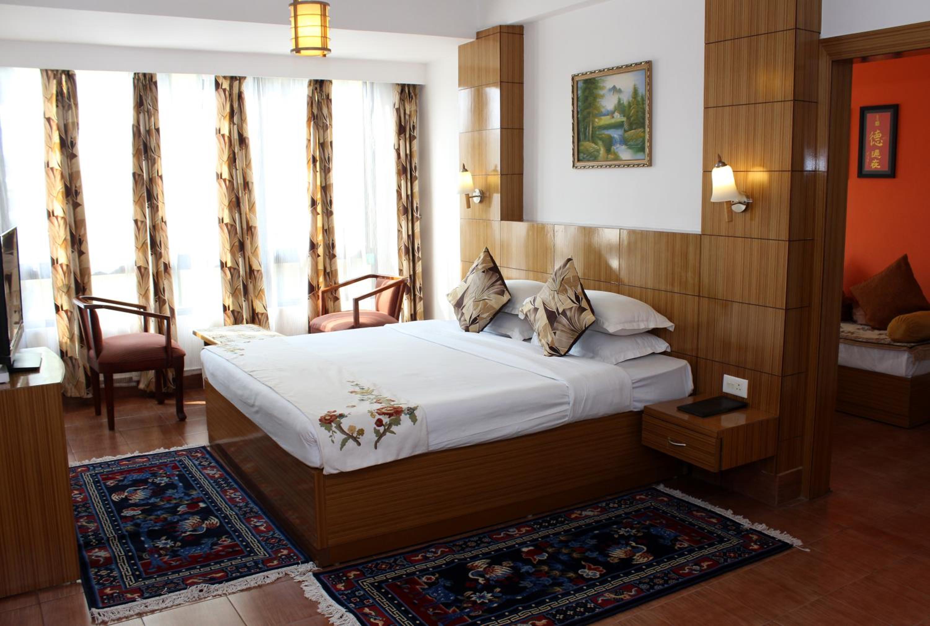 Hotel Tarayana view 2