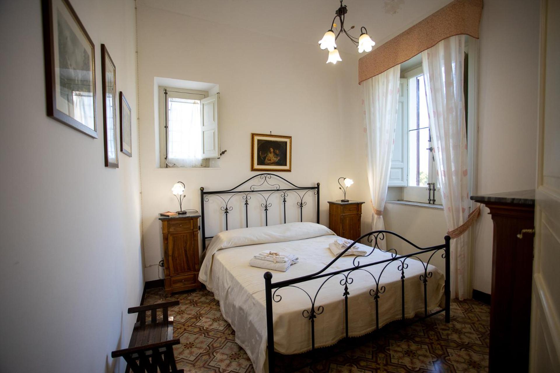 Valderice Vacations - Dimora Storica Villa Fontana - Property Image 2