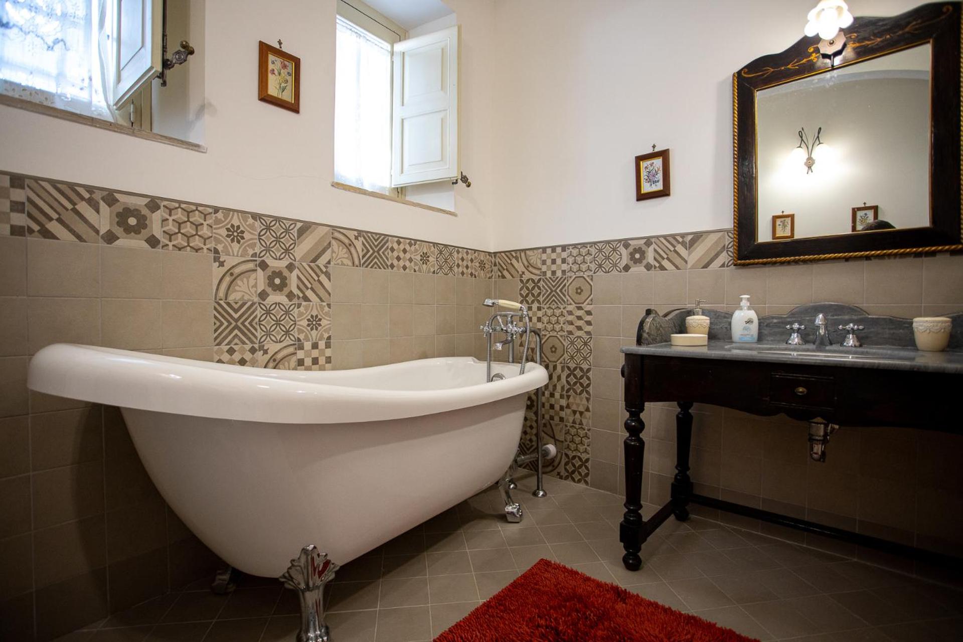 Valderice Vacations - Dimora Storica Villa Fontana - Property Image 14