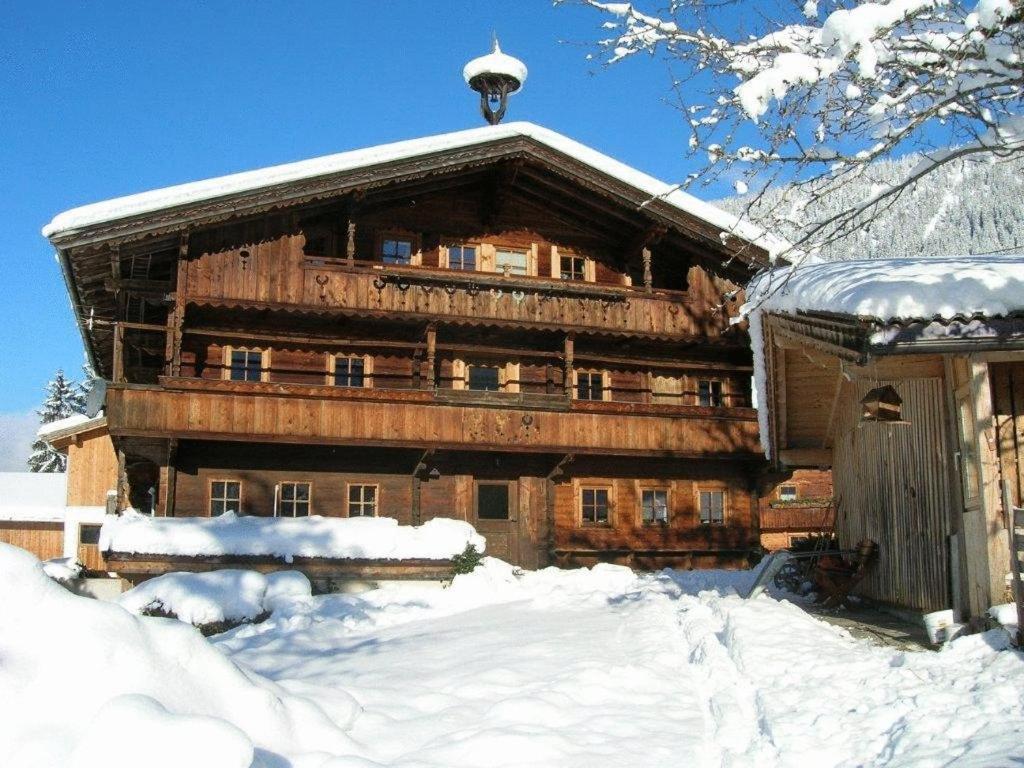 Wörglerhof's Hüttenapartments mit Kachelofen Farm Stay