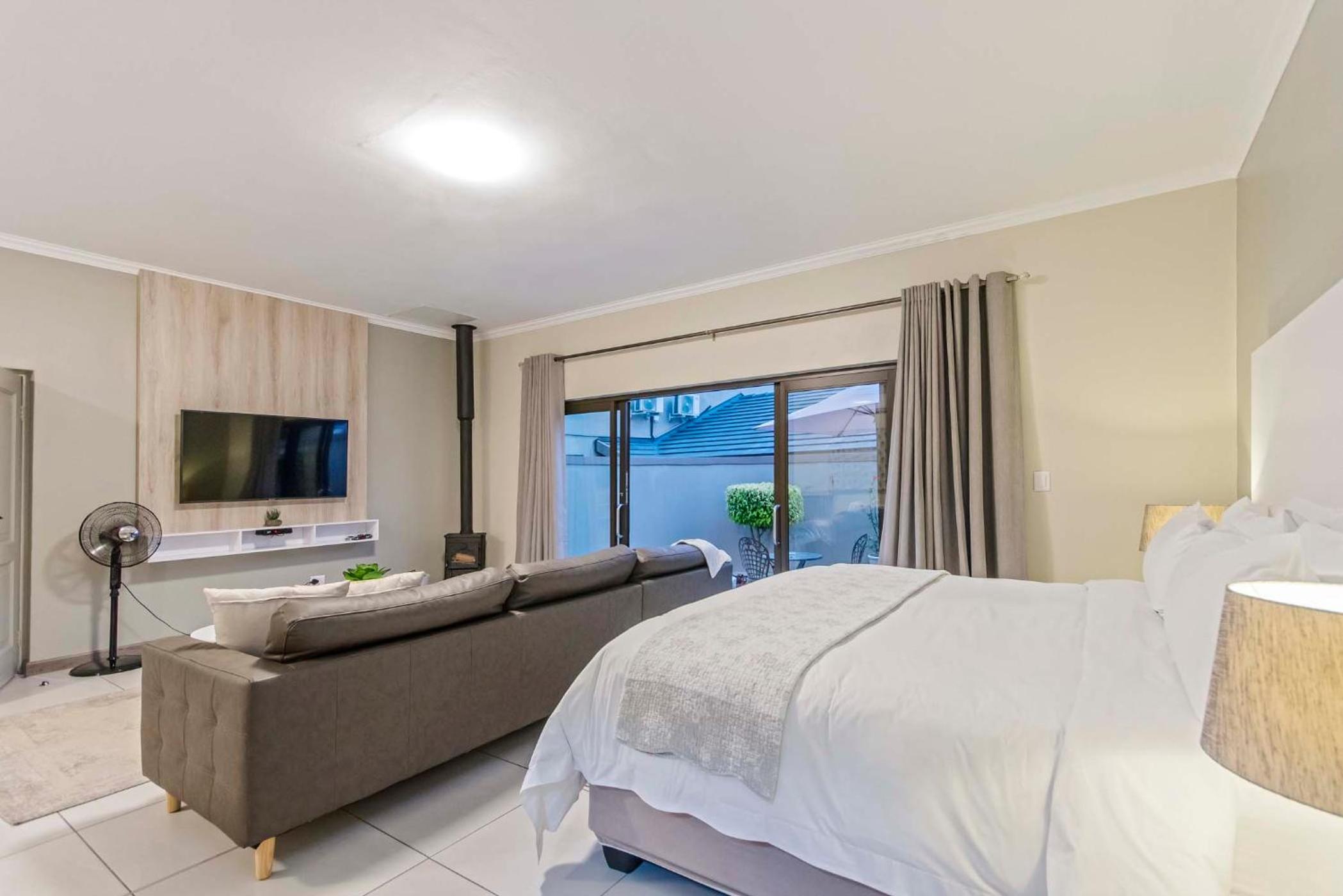 Dunton Guest House