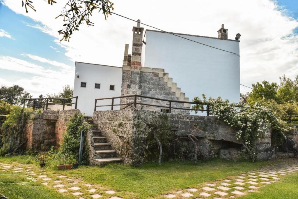 FATA BIANCA Salento - Giardino botanico con piscina