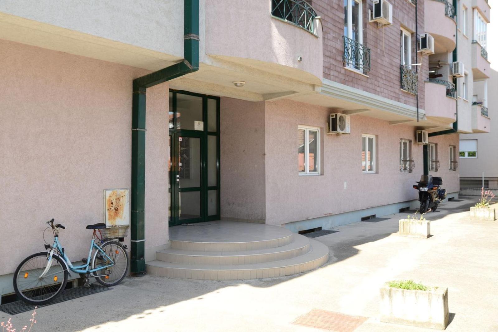 Studio Apartman Dunja view 3