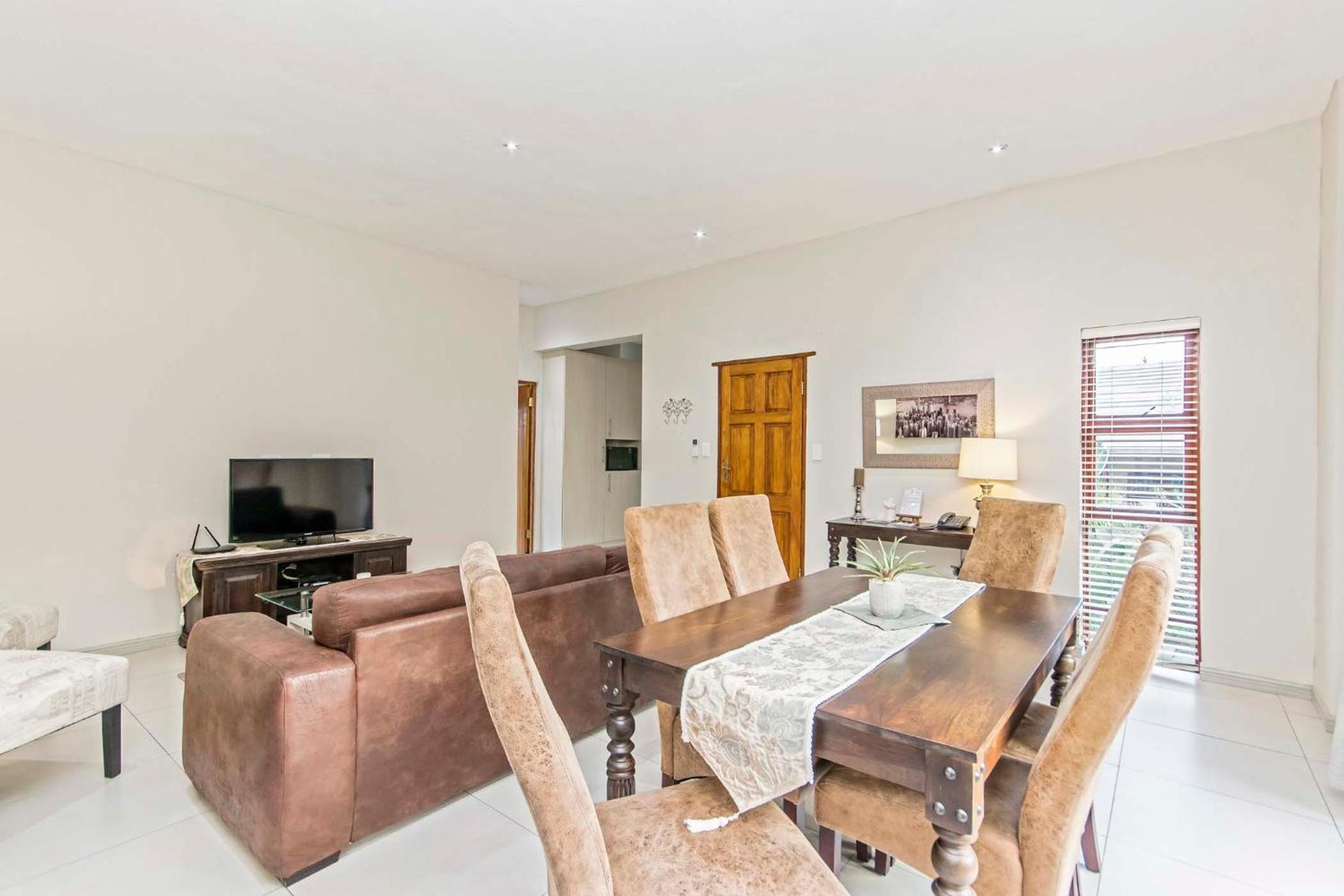 Dunton Guest House