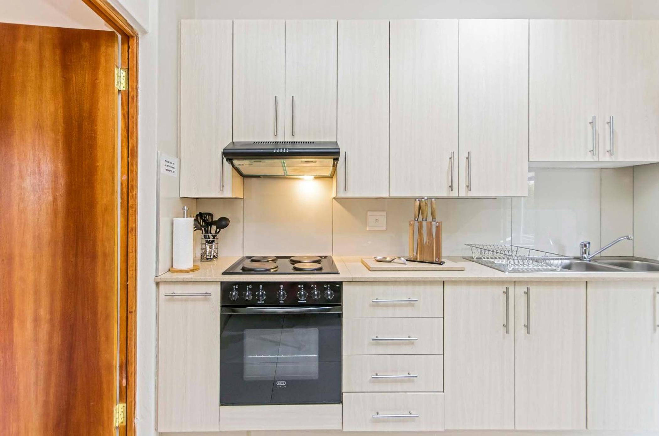 Dunton Guest House