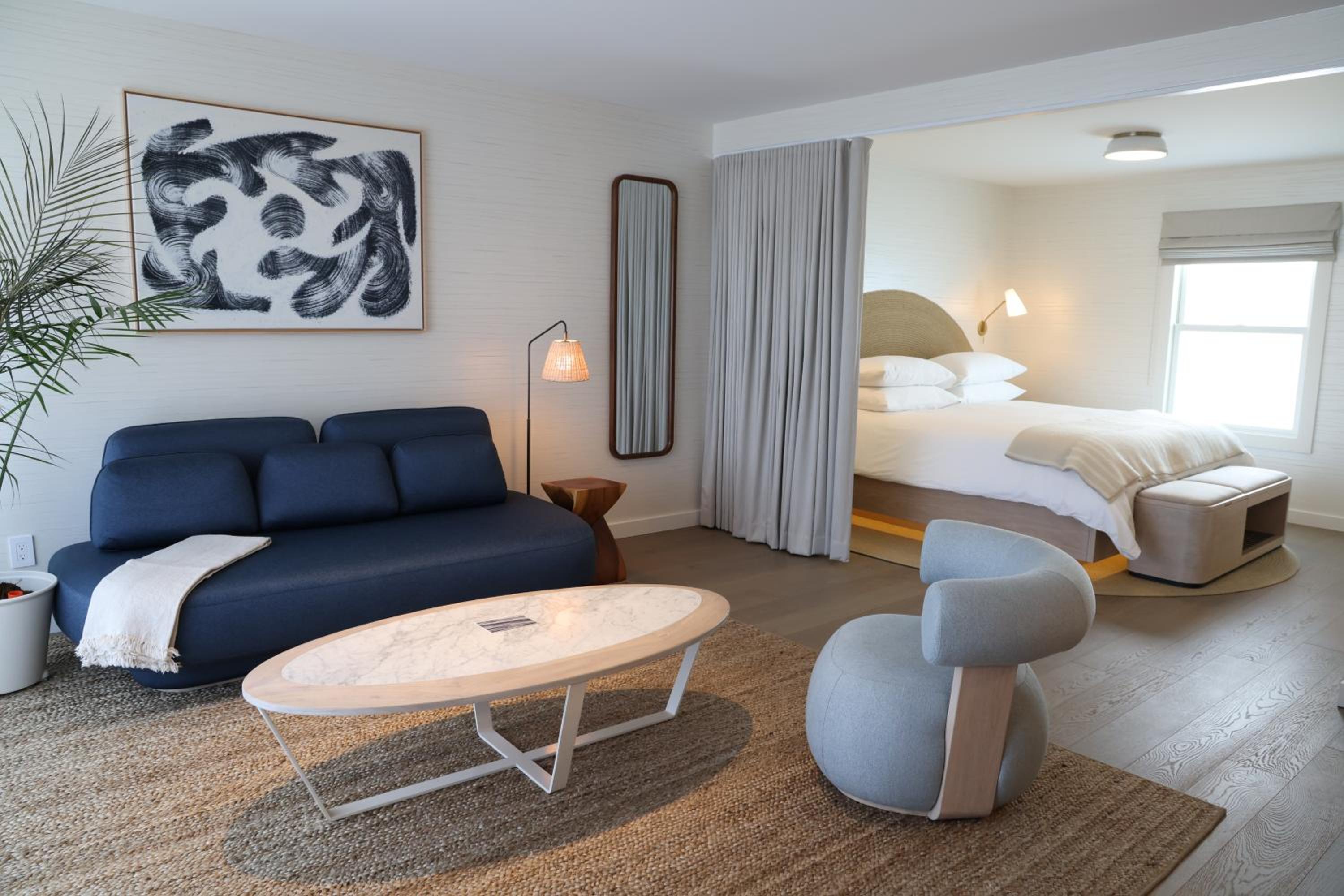 The Shoals Suites Slips - Property Image 16