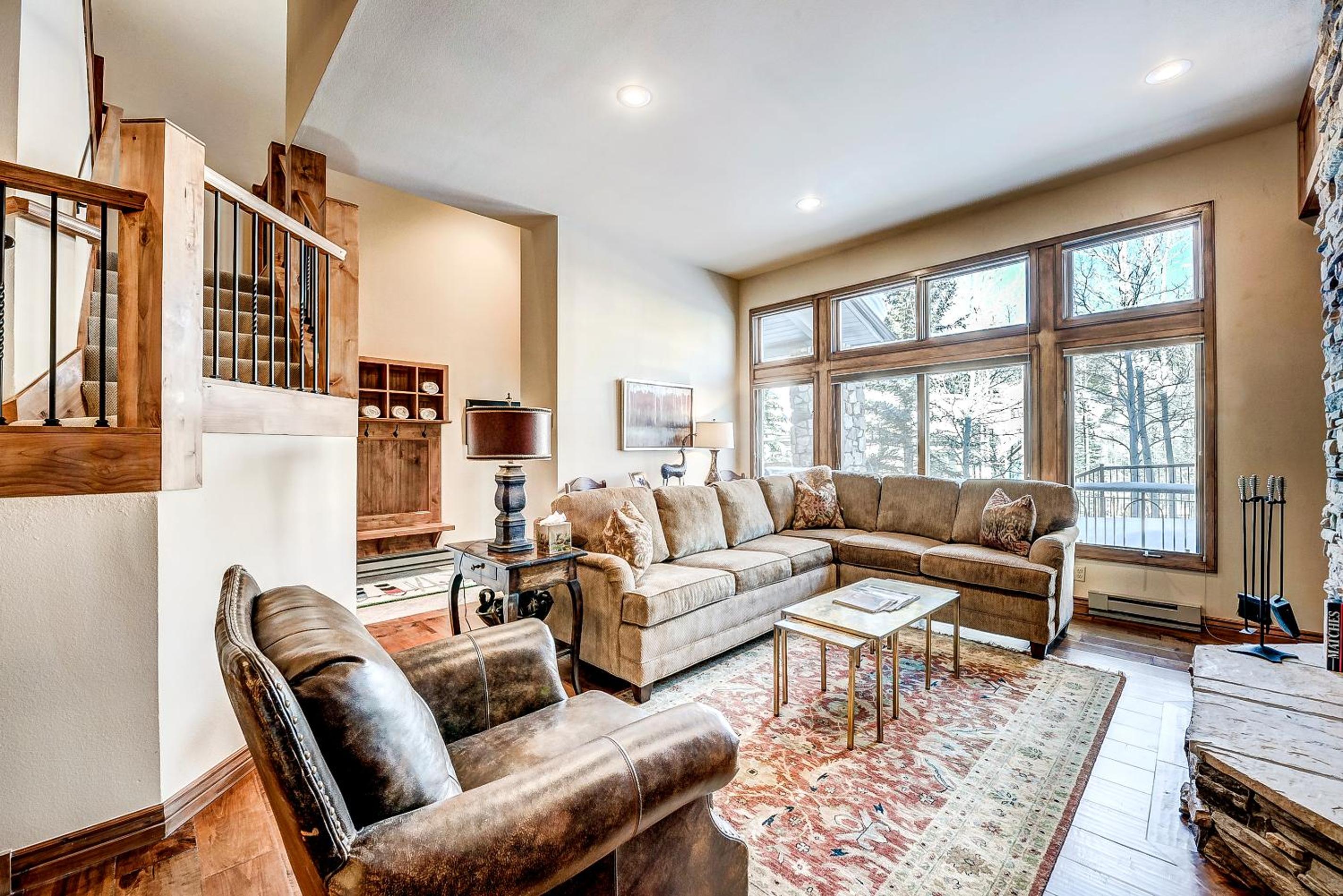 22 Highlands Townhomes view 4