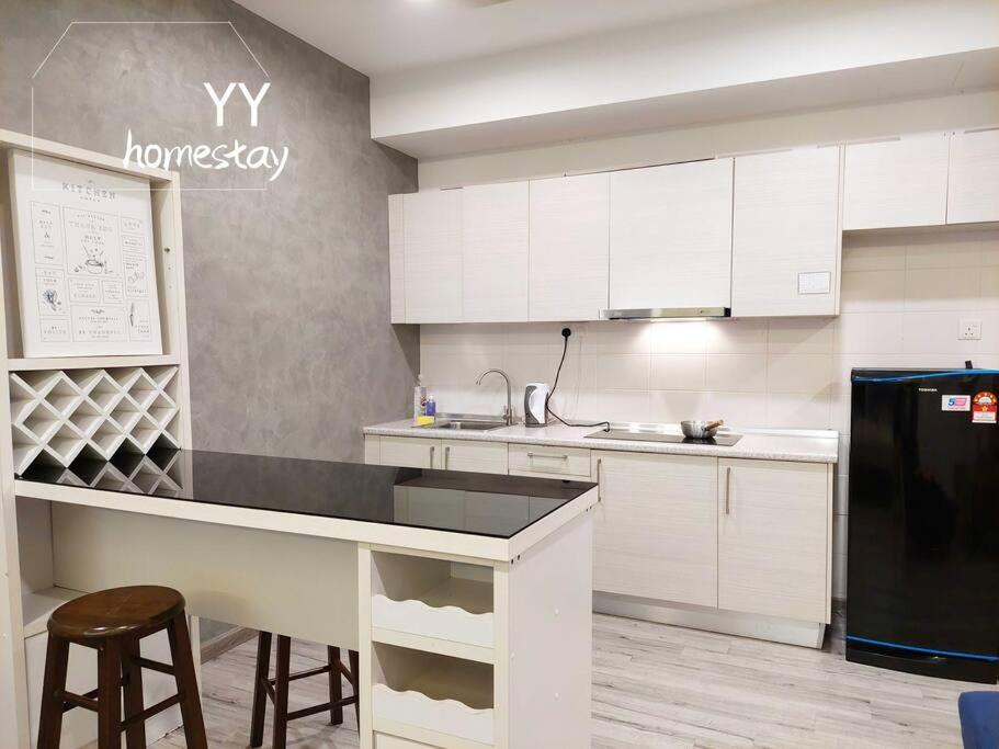 Cozy House Johor Bahru - 100Mbps Wifi - Paradigm - Sutera Area