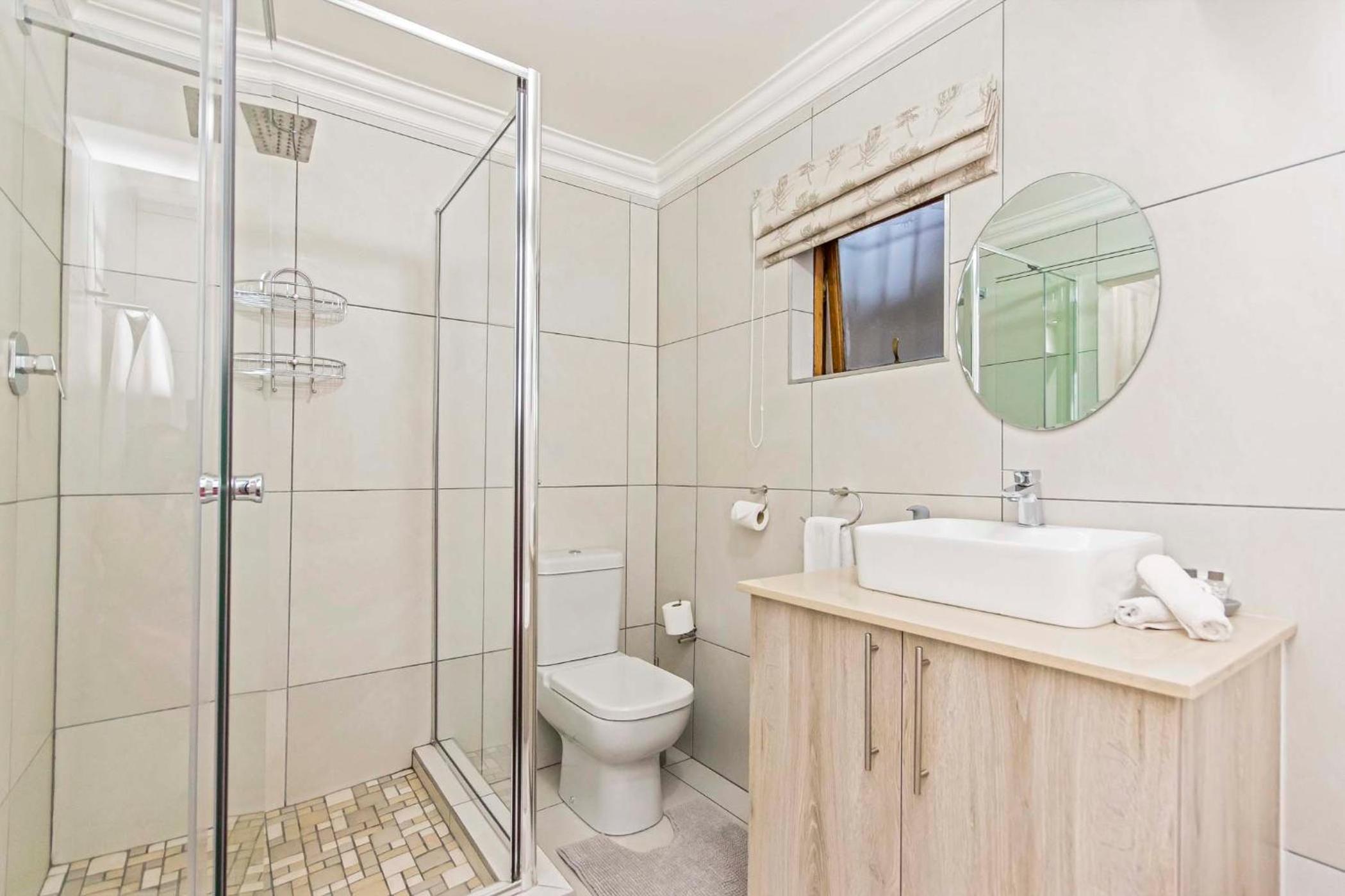 Dunton Guest House