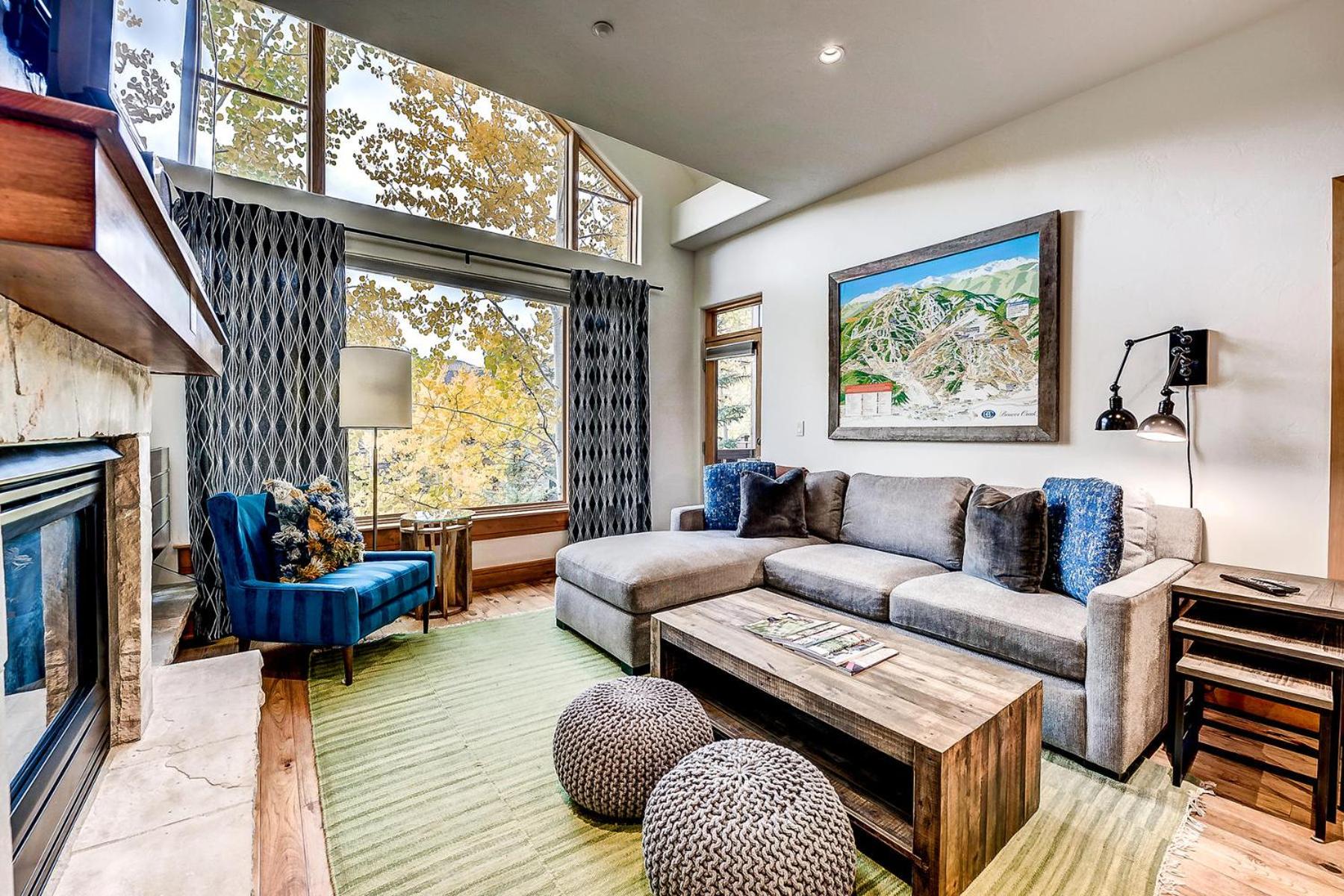 306 Aspenwood Lodge view 4