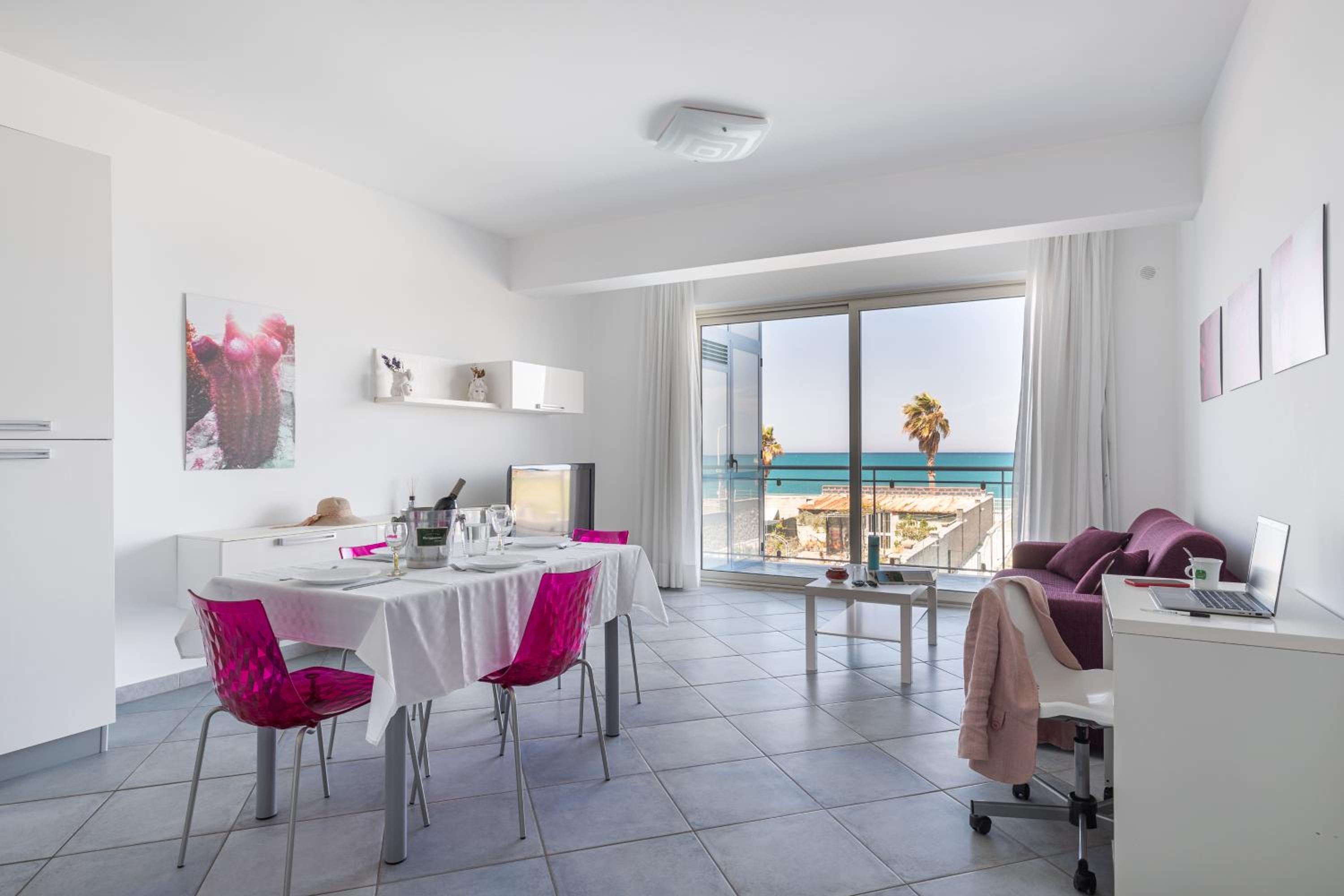 Terraces d'Orlando - Family Apartments with Sea View and Pool
