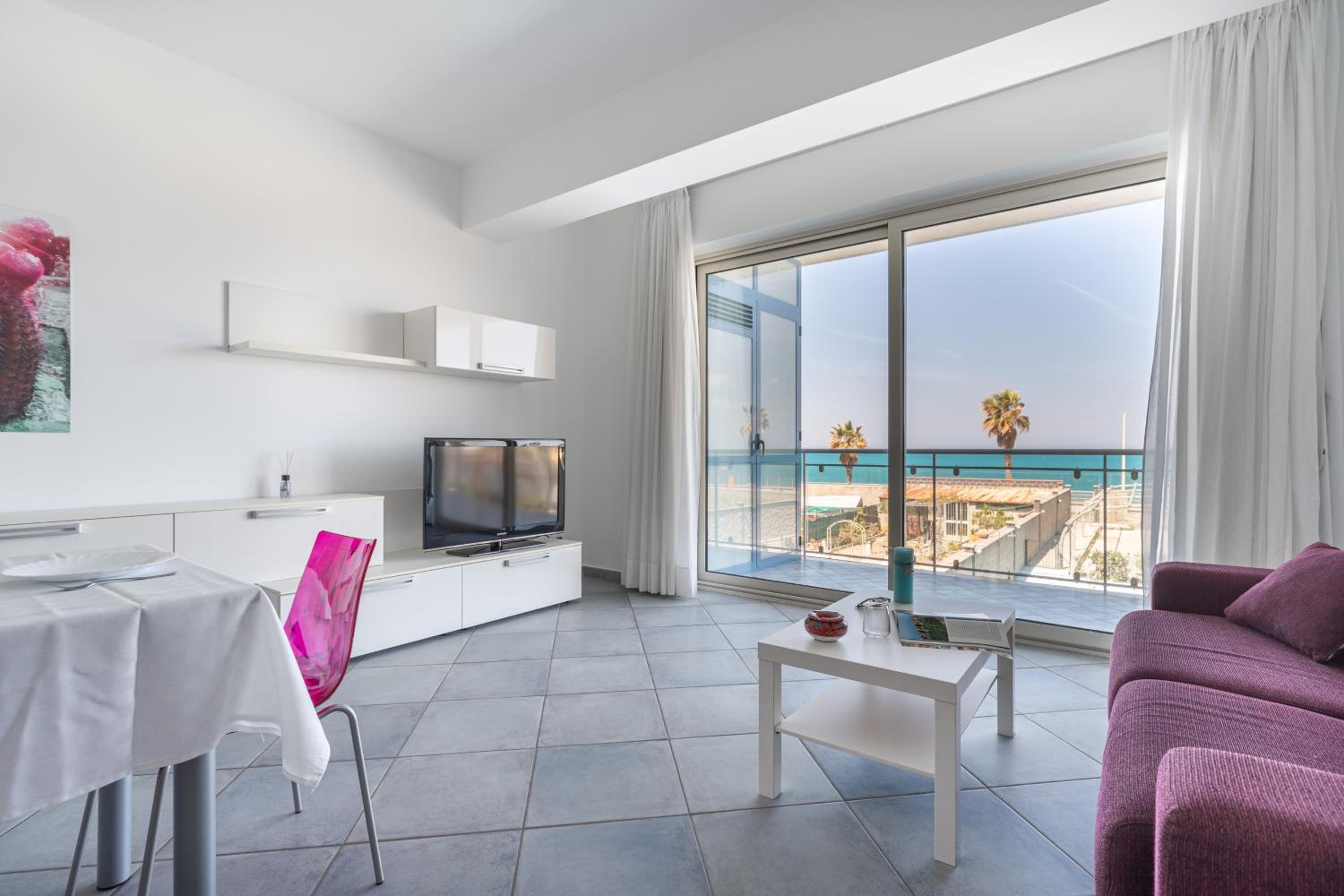 Terraces d'Orlando - Family Apartments with Sea View and Pool