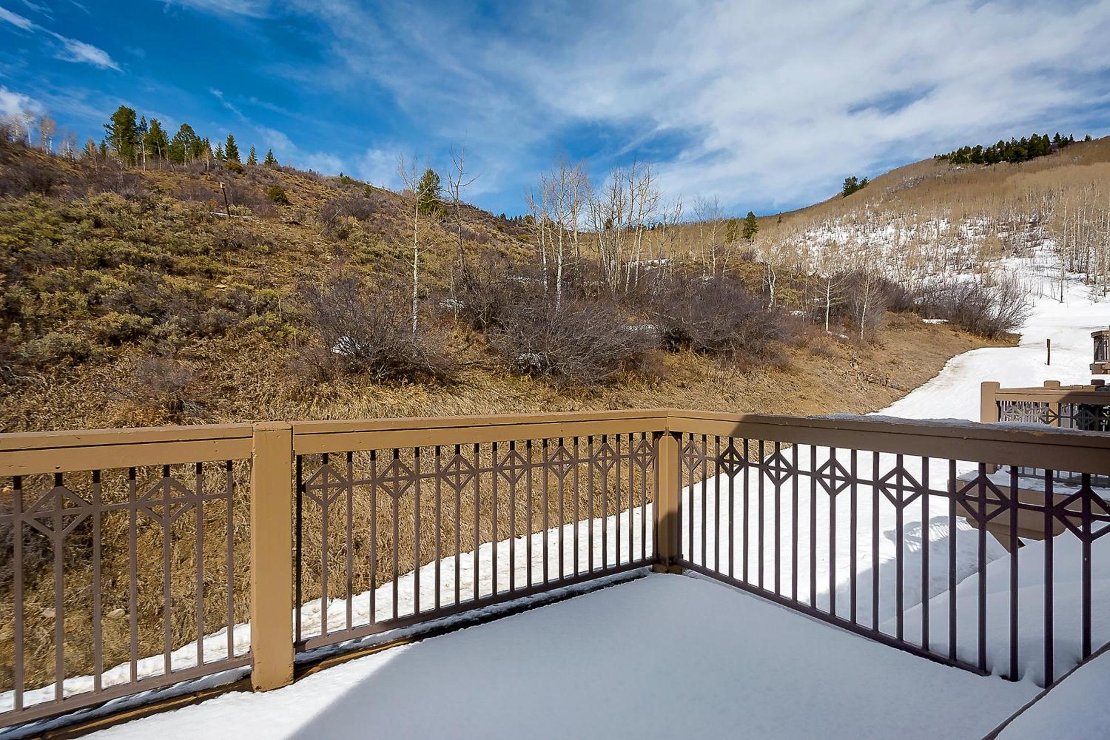 C3 Meadows view 4