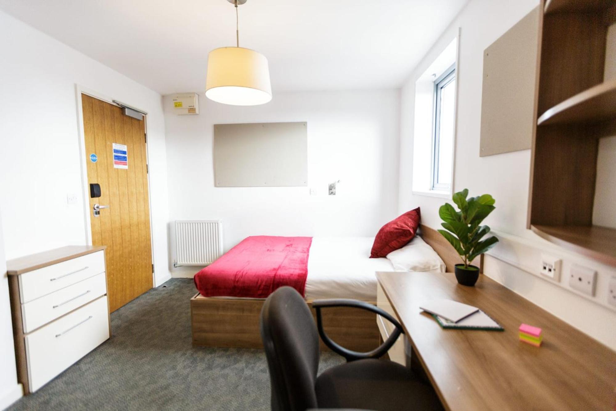 Students Only Private Bedroom at AXO Islington