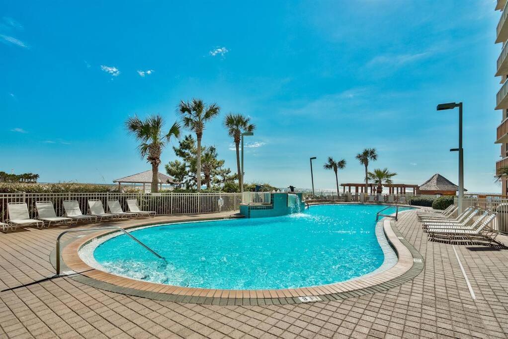 Pelican Beach 2 bedroom 4th floor Gulf Front Condo view 5