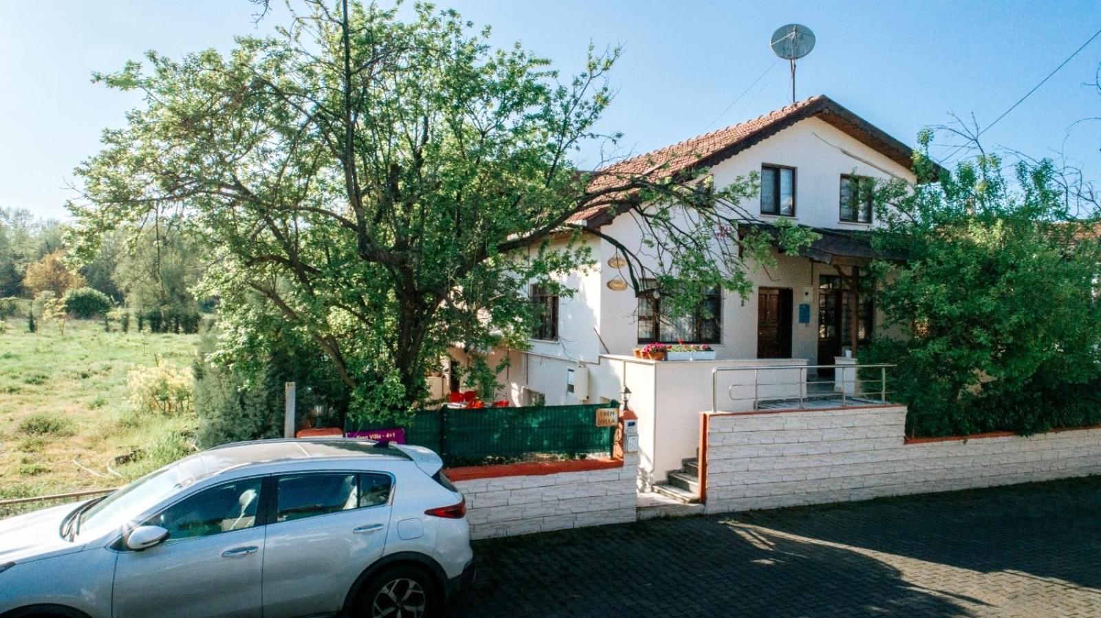 Eren Villa