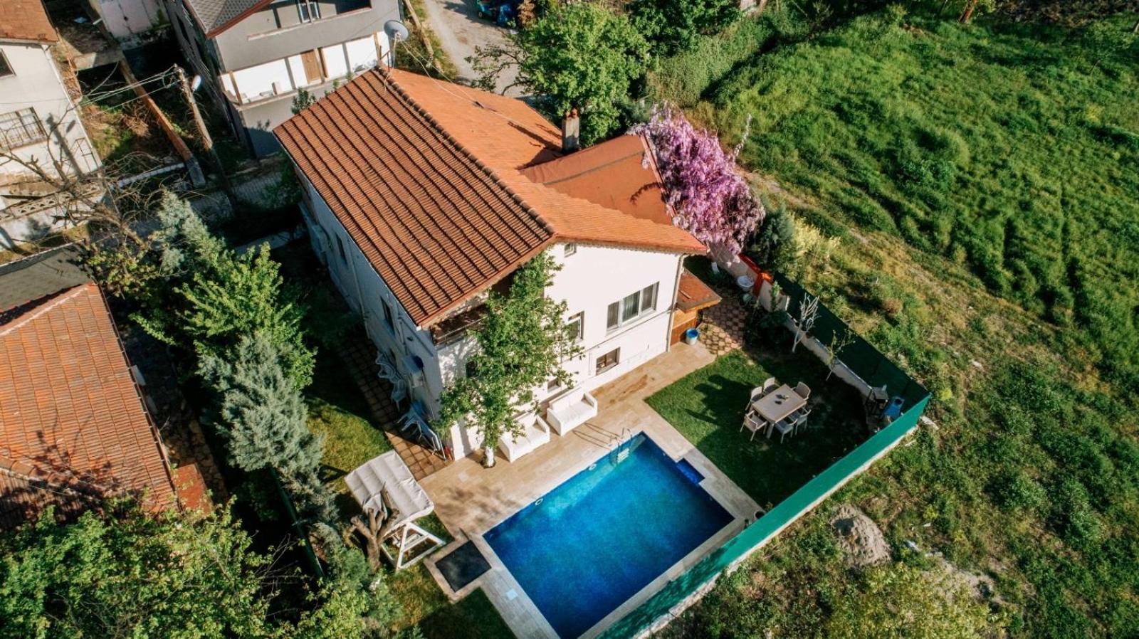 Eren Villa