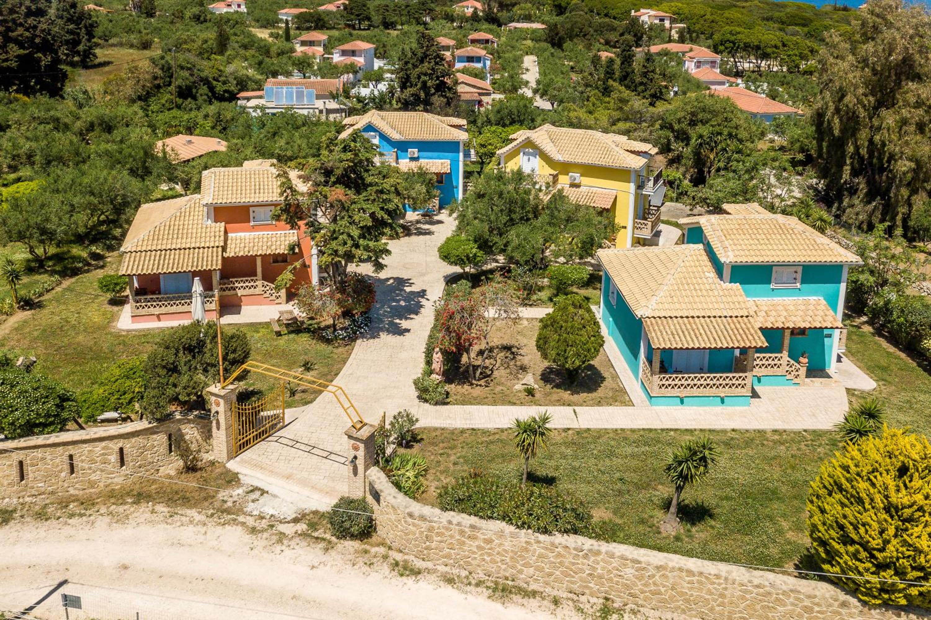 Porto Gerakas Villas
