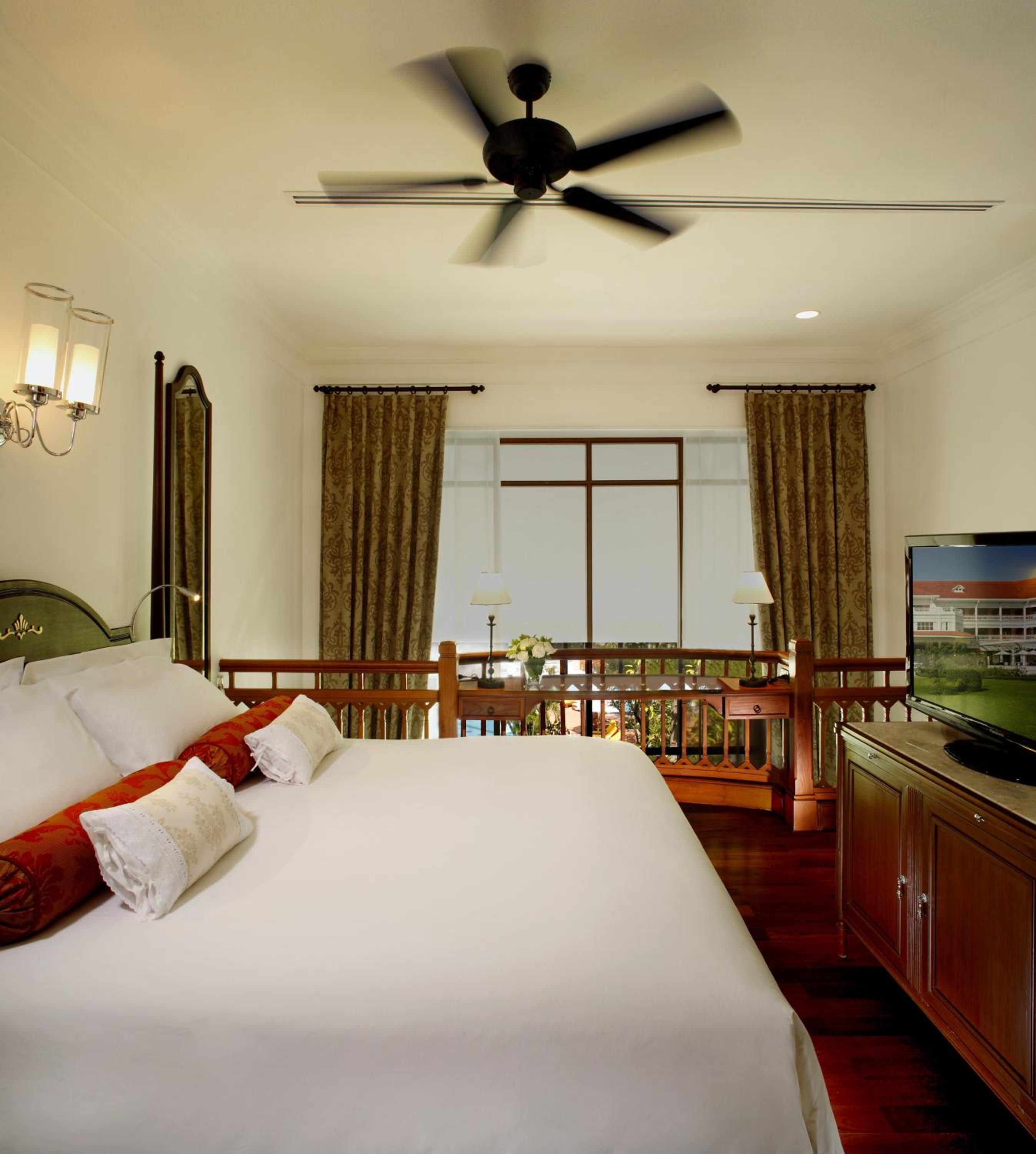 Centara Grand Beach Resort Hua Hin