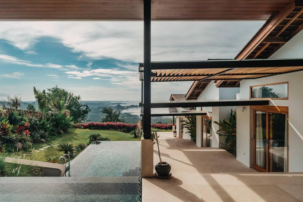 VILLA SERENA LOMBOK - Sustainable Kuta Sea View view 2