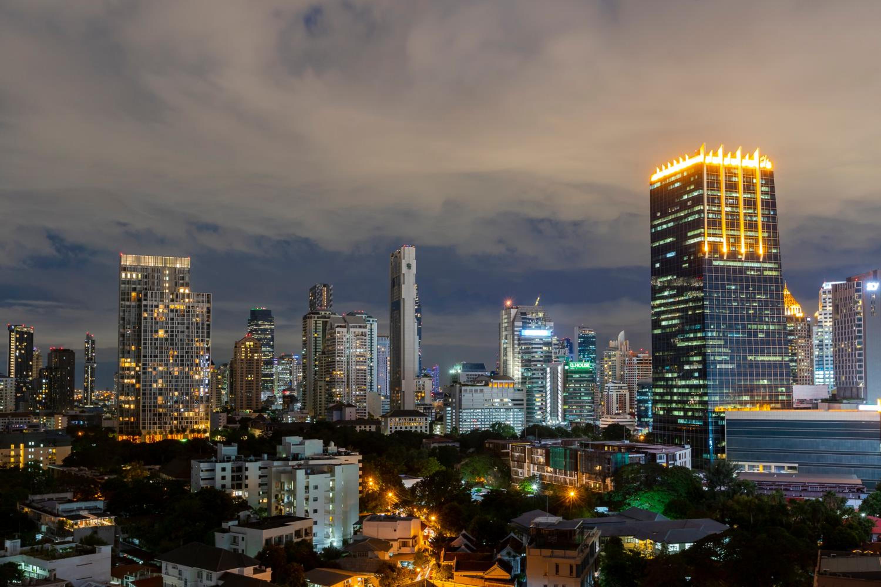 Pinnacle Lumpini Park Hotel 3