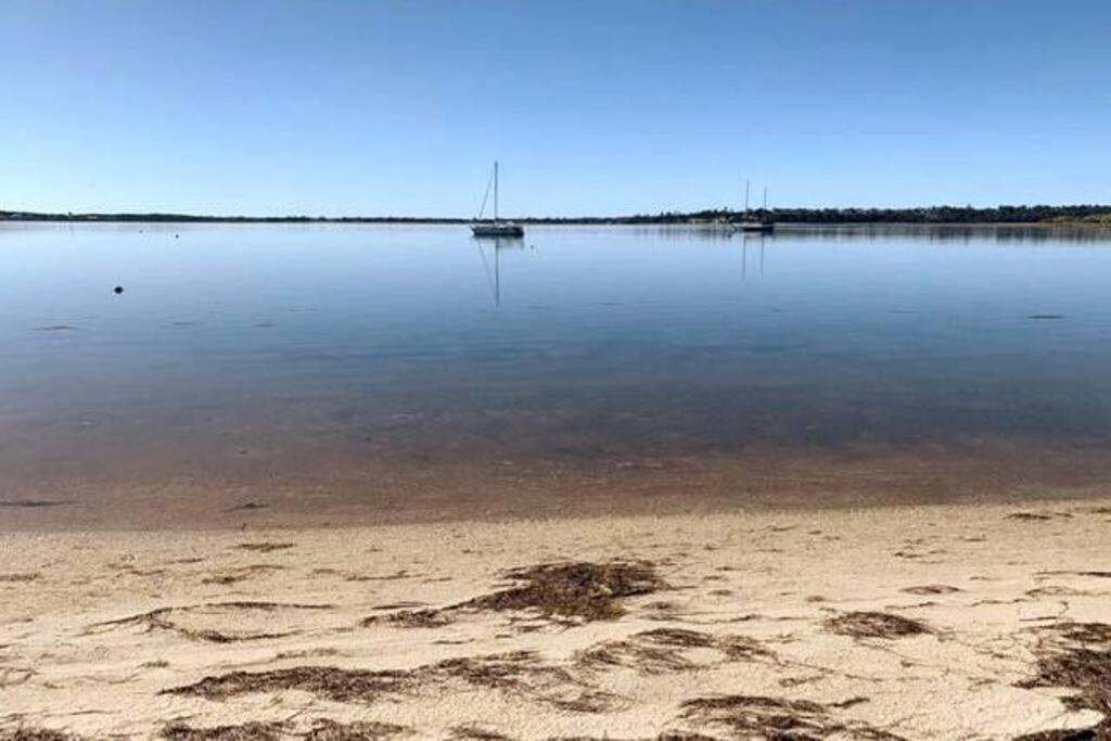 Lillybell Beach Retreat-Binalong Bay